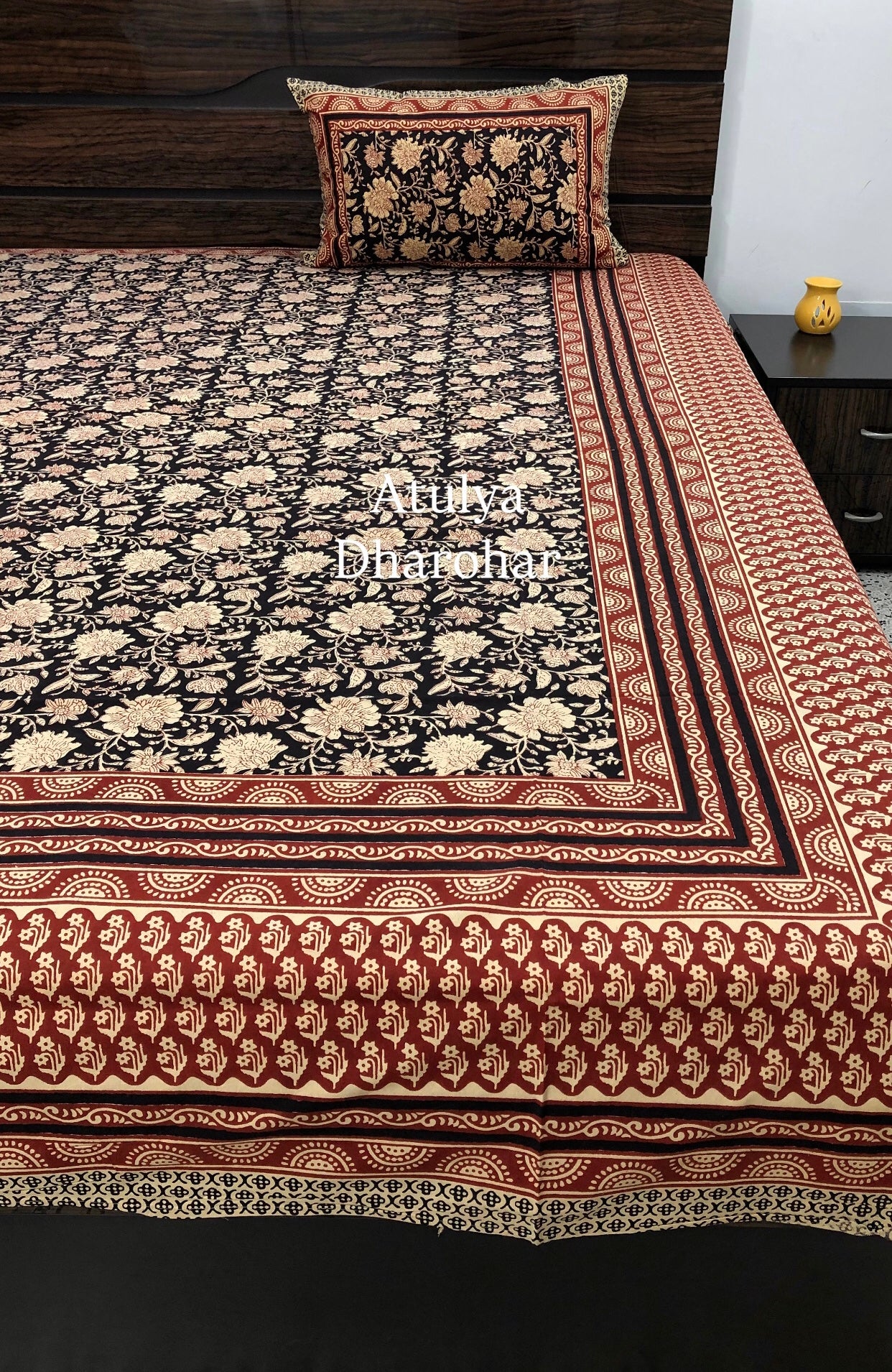 Black Kalamkari Cotton King Size Bedsheet