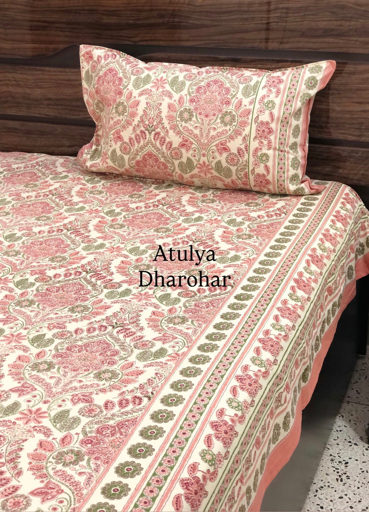 Pink and Green Mughal Jaal Cotton Super King Bedsheet