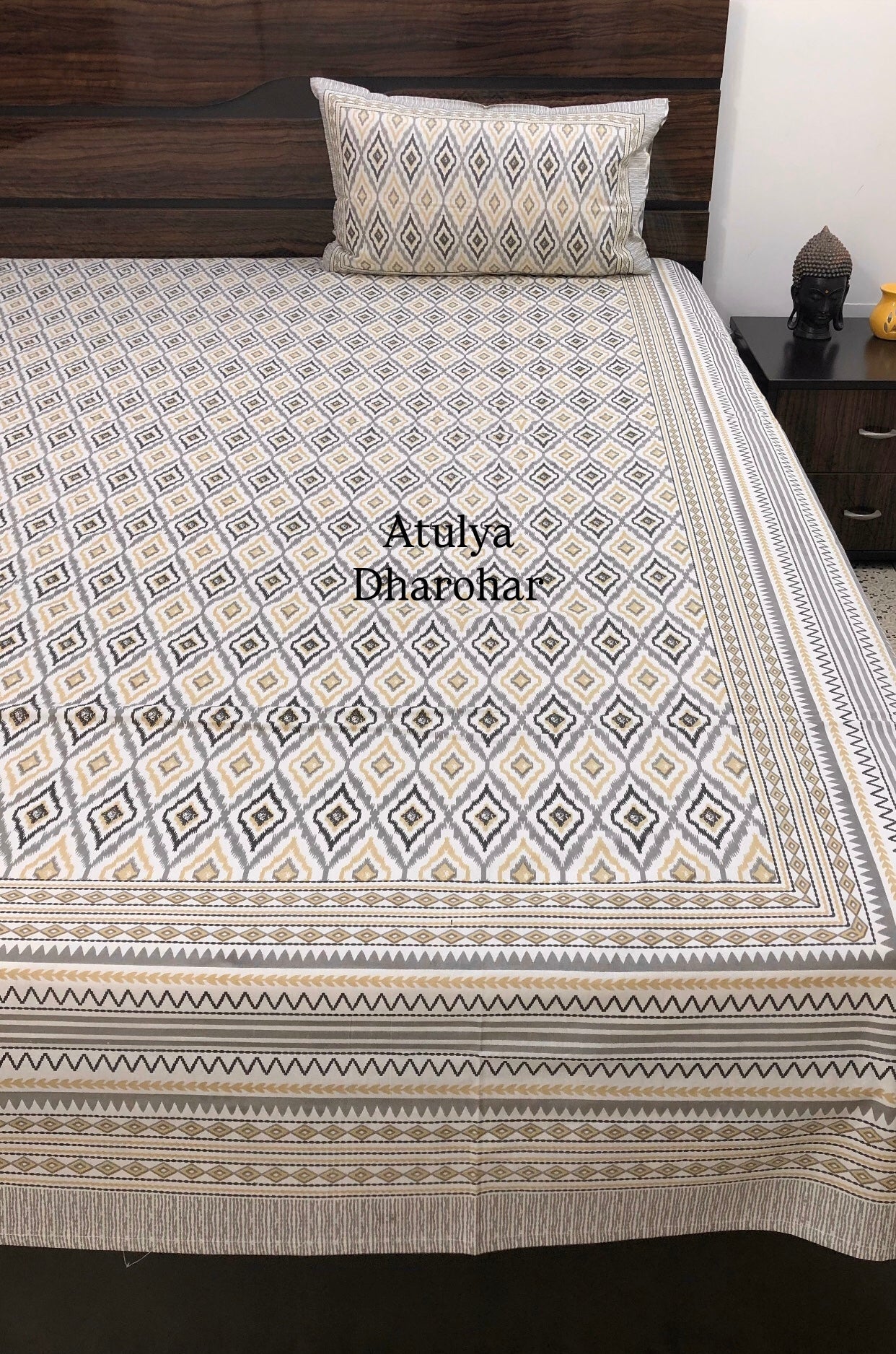 Grey Ikat Cotton King Size Bedsheet
