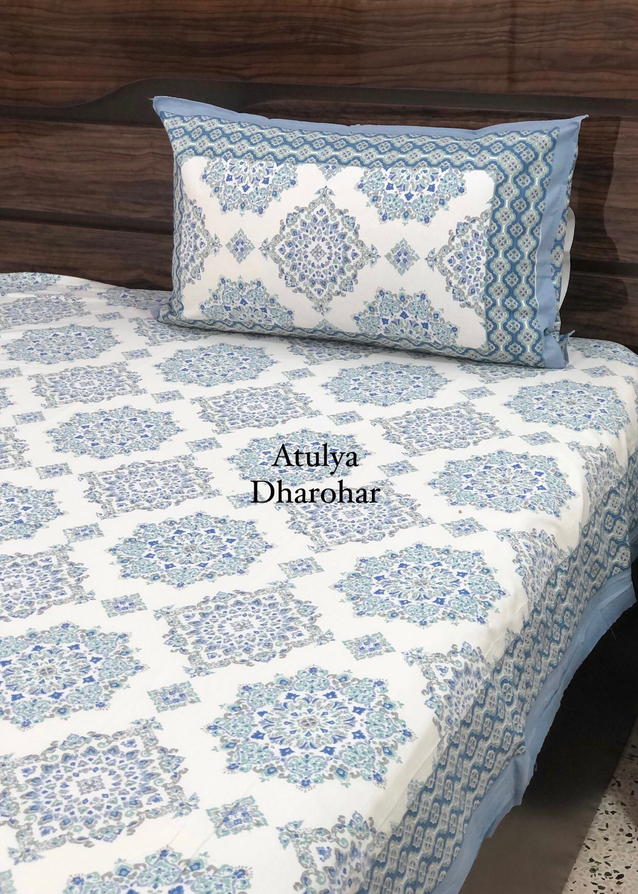 Blue Mandala Jaal Super King Bedsheet