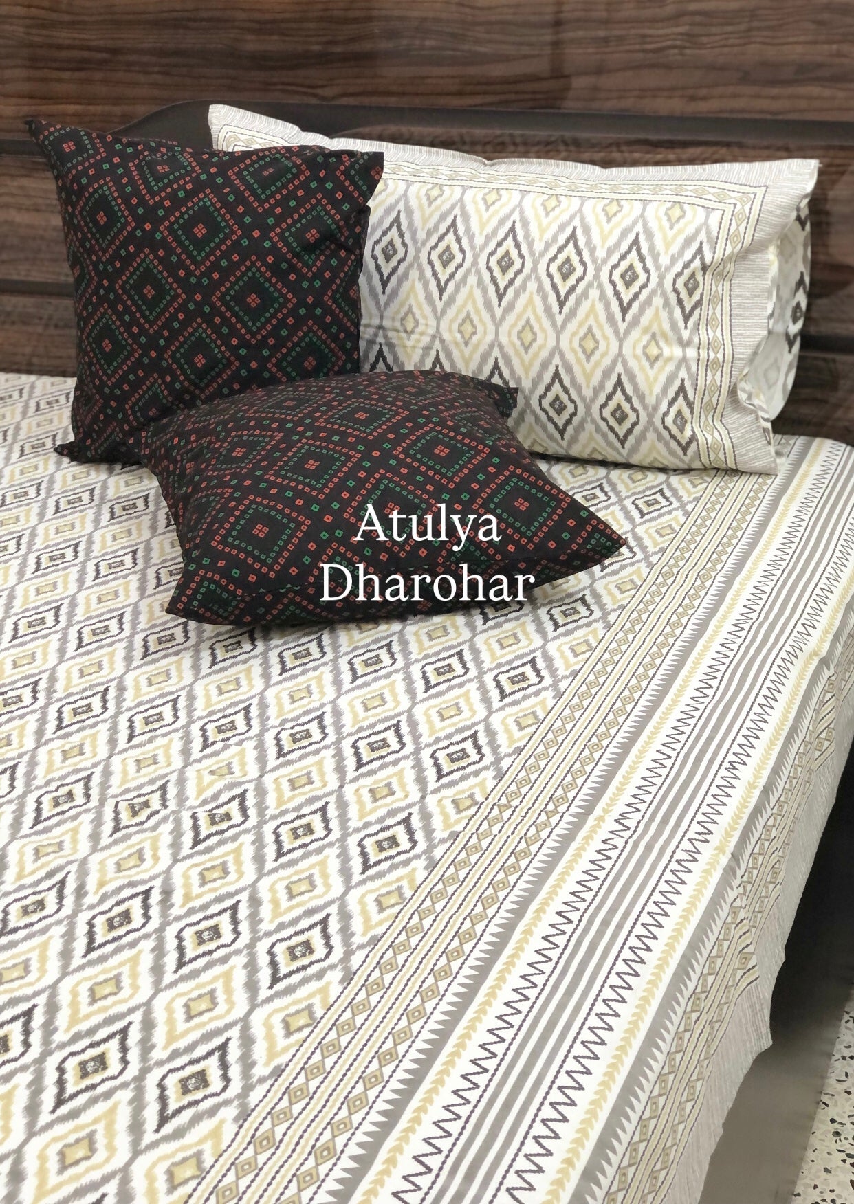 Grey Ikat Cotton King Size Bedsheet