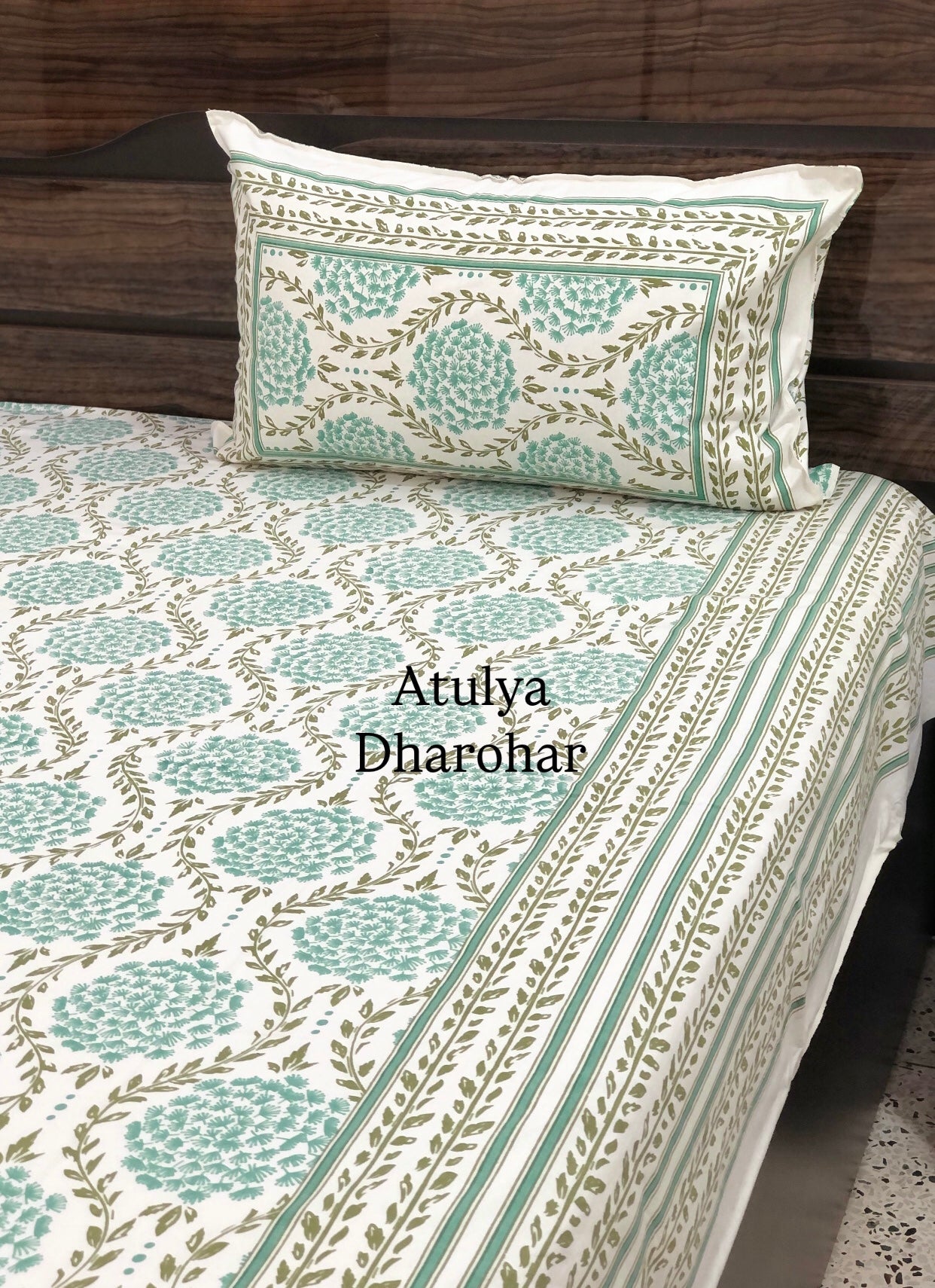 Turquoise Floral Mughal Jaal Cotton Super King Bedsheet