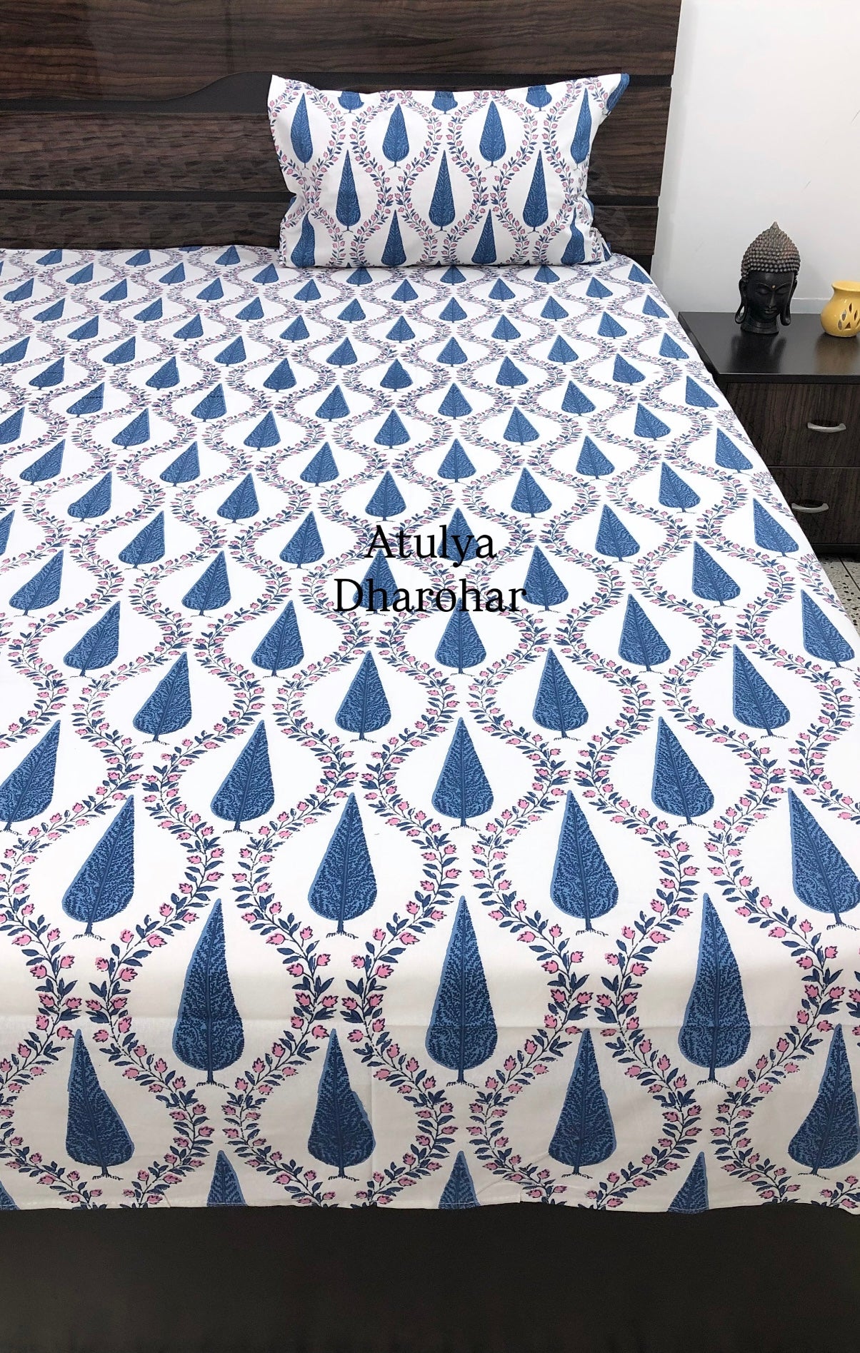 Blue and Pink Mughal Jaal Cotton Super King Bedsheet