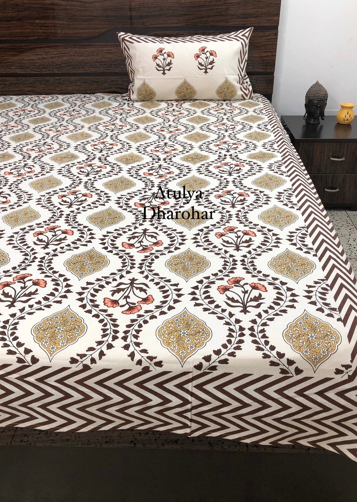 Brown Floral Mughal Jaal Bedsheet