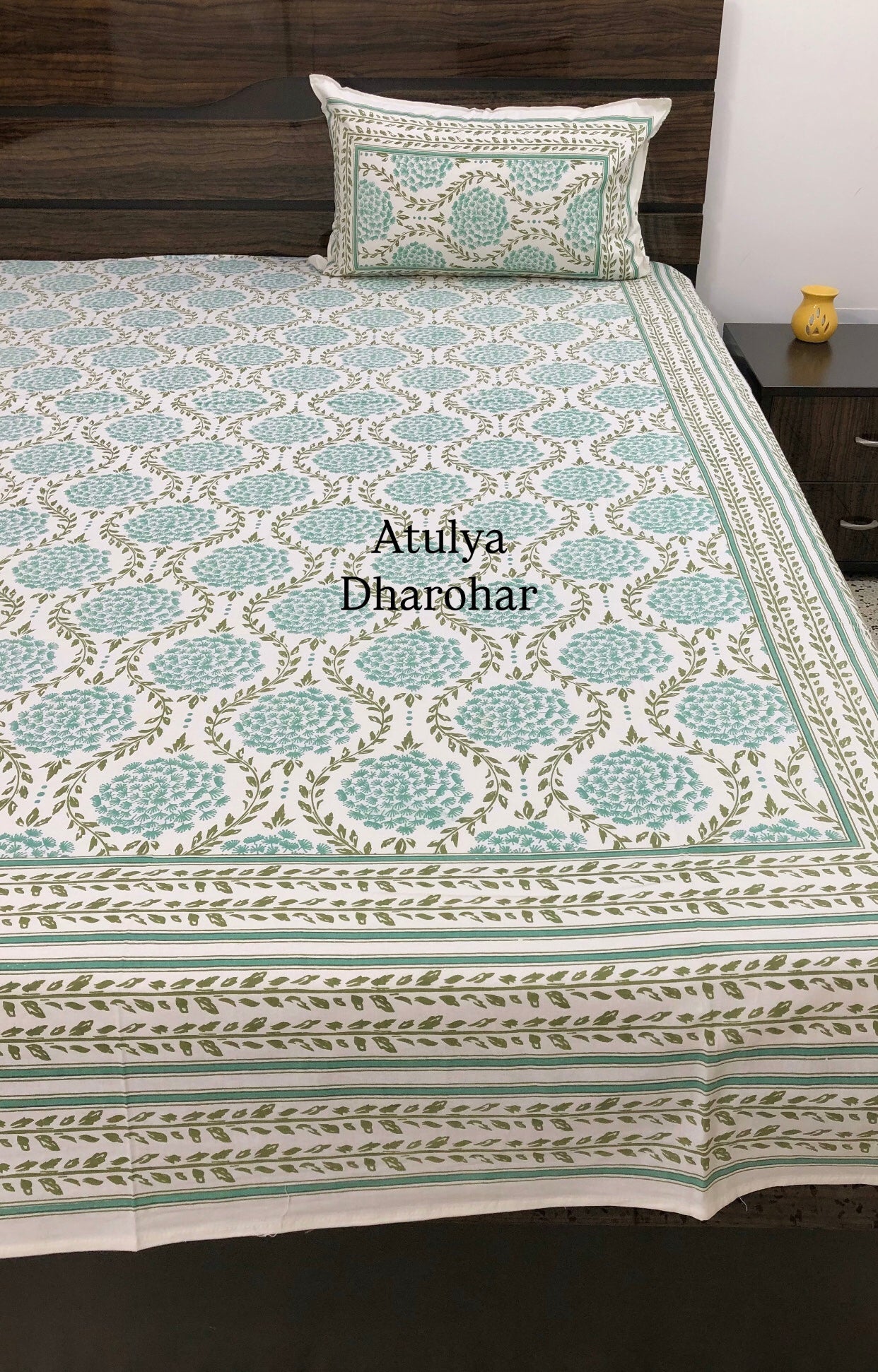 Turquoise Floral Mughal Jaal Cotton Super King Bedsheet