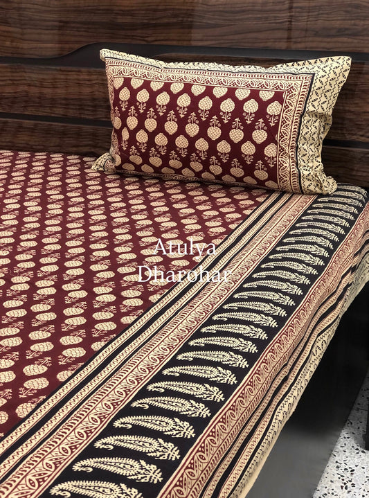 Maroon and Black Kalamkari Cotton Super King Bedsheet