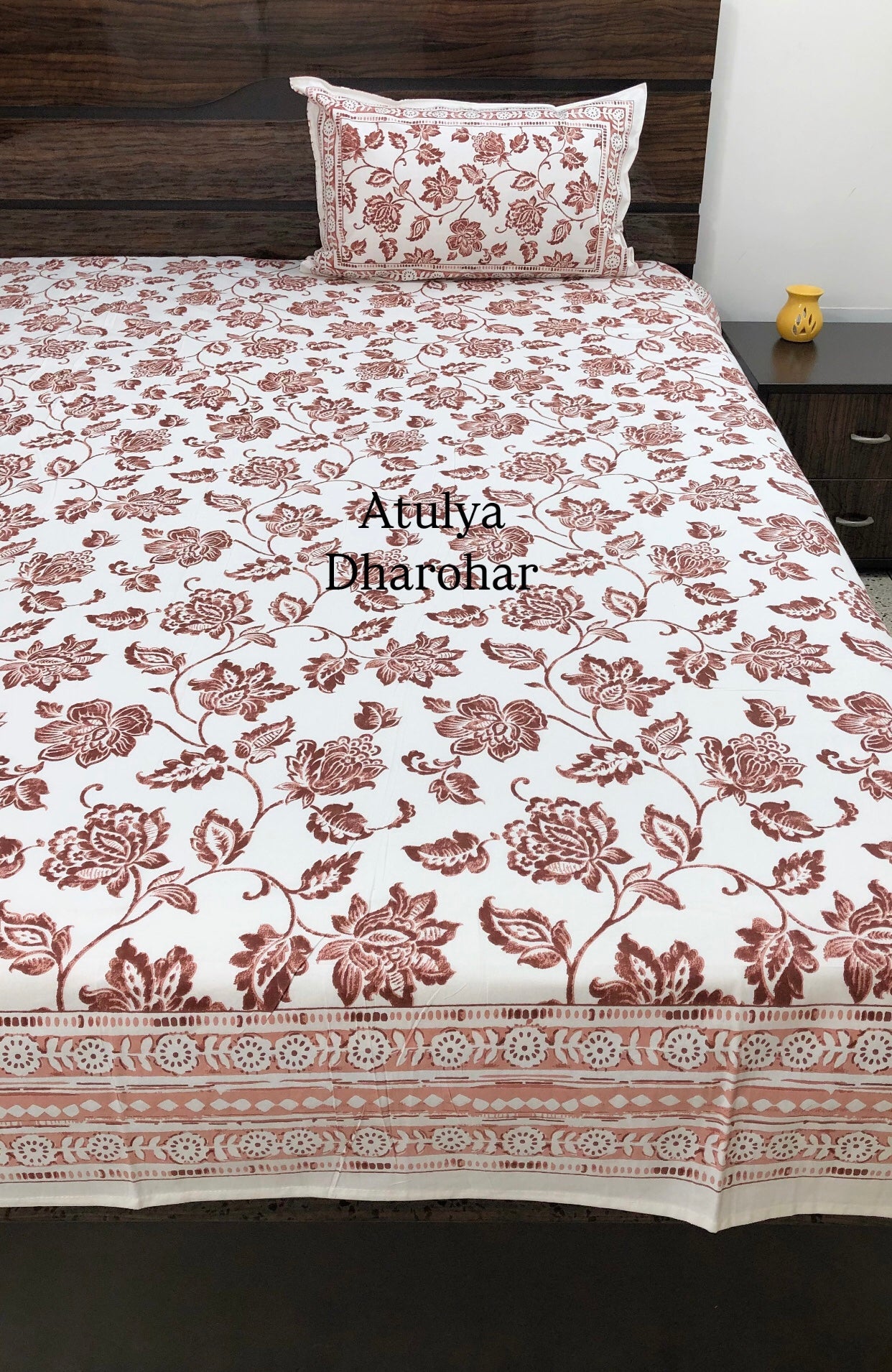 Brown Floral Jaal Super King Bedsheet