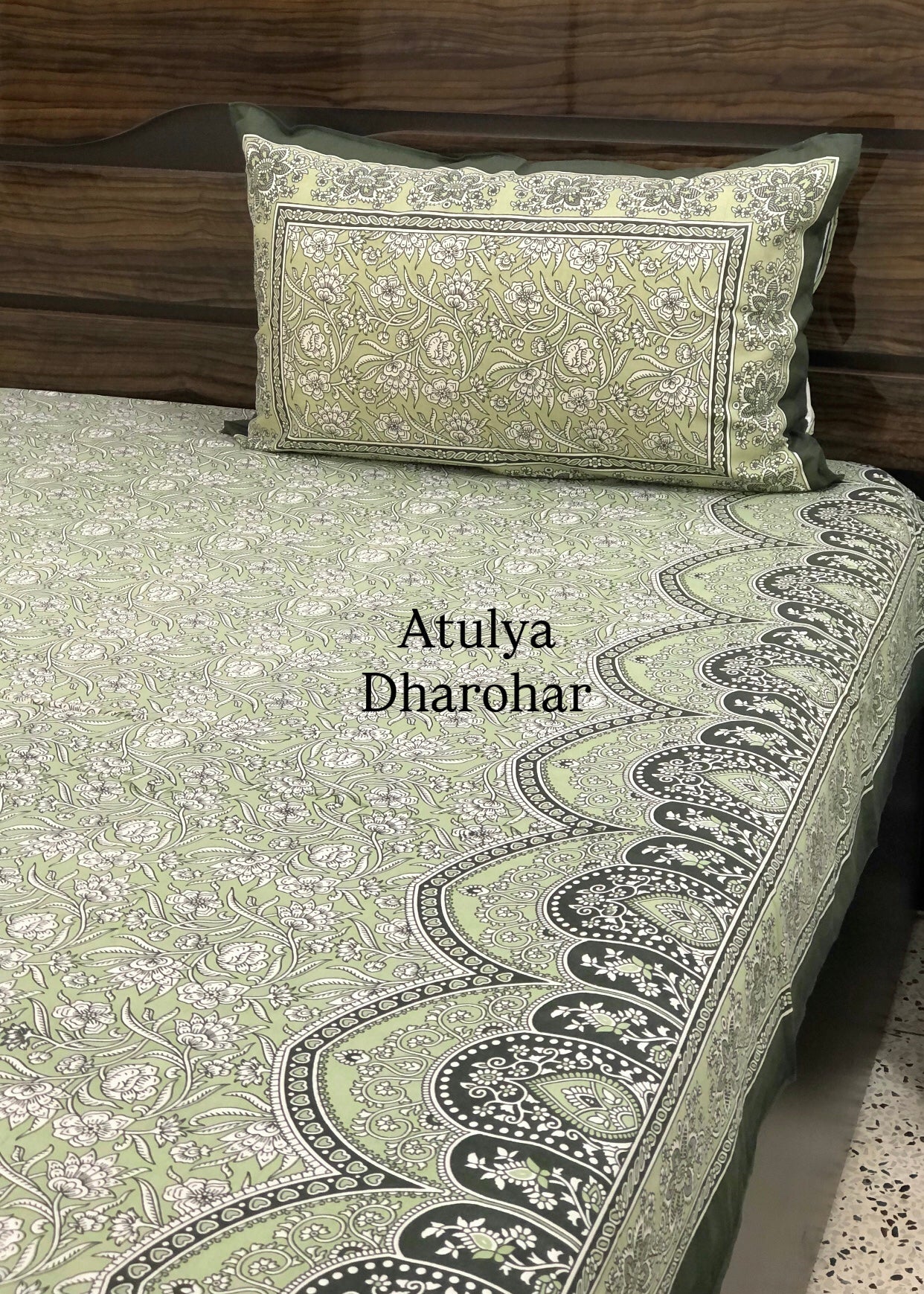 Green Floral Jaal Cotton King Size Bedsheet