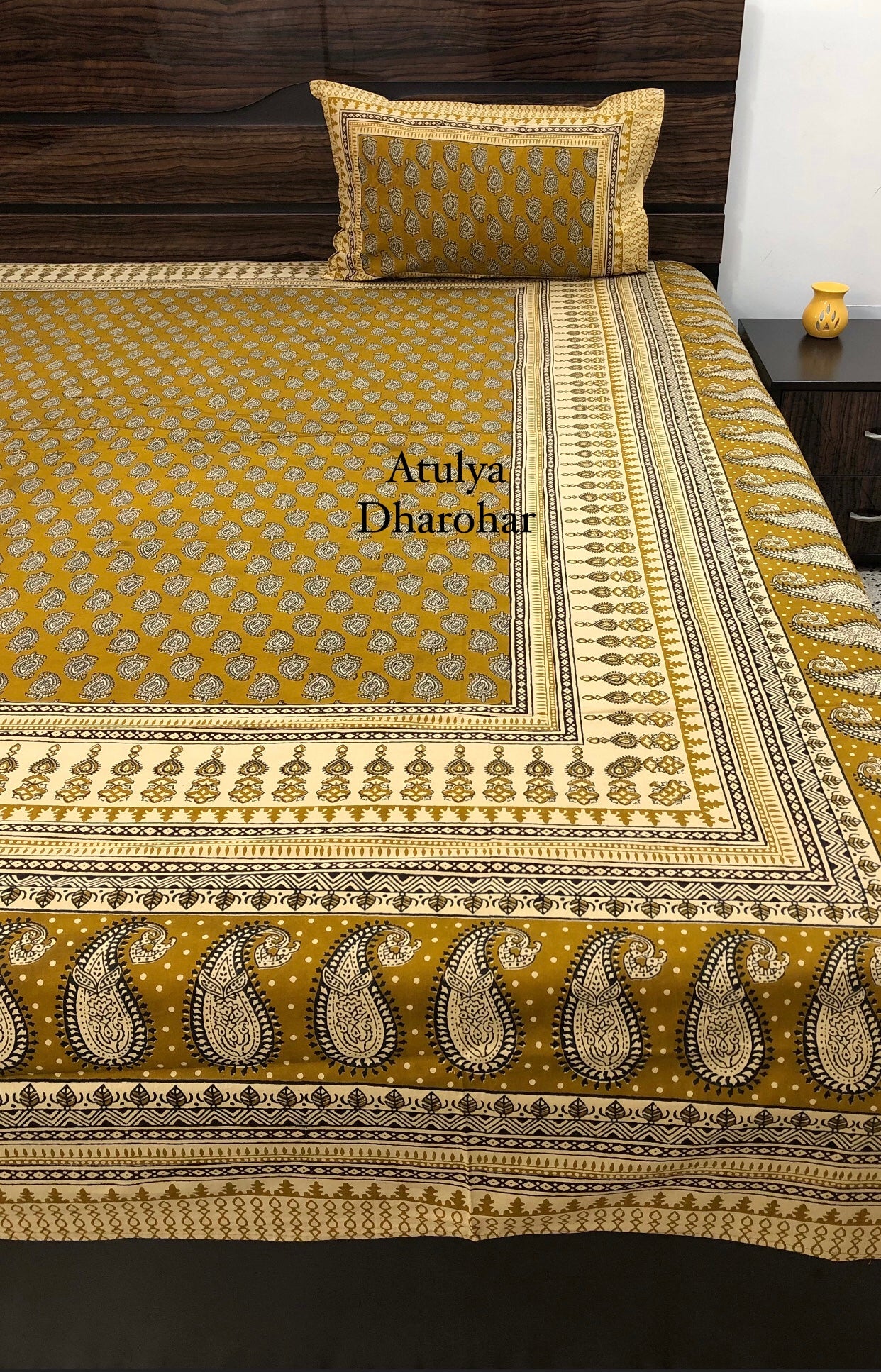 Green Kalamkari Super King Cotton Bedsheet