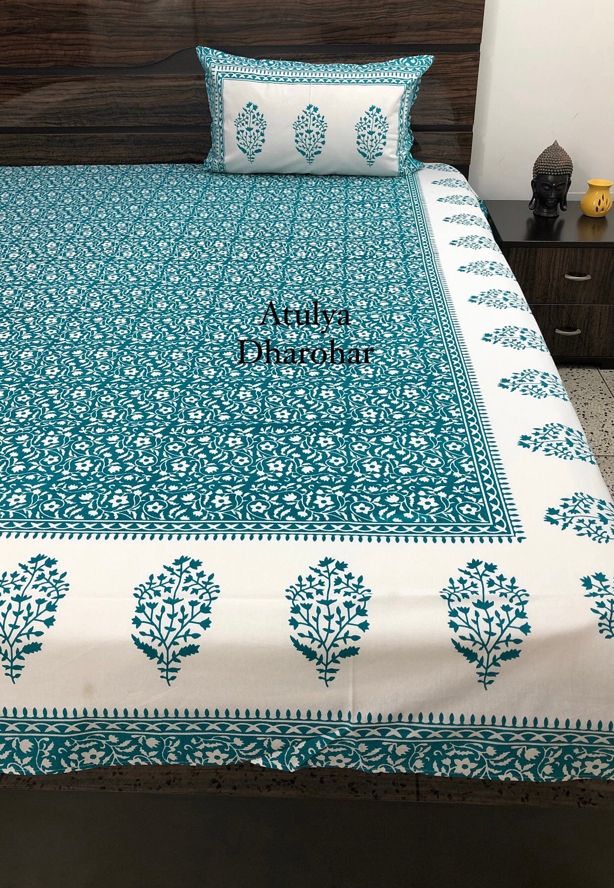 Turquoise Floral Jaal Bedsheet