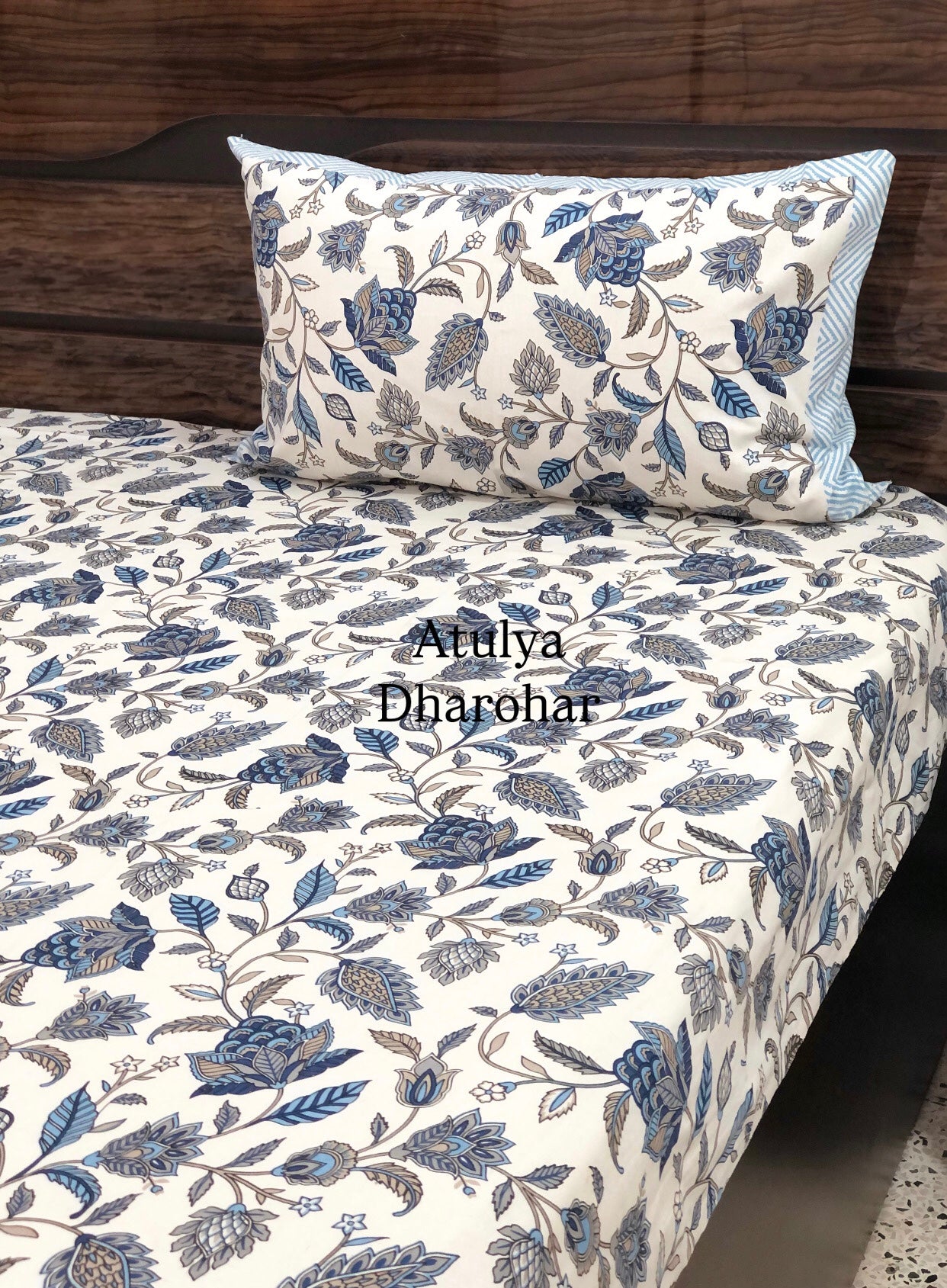 Blue Floral Jaal Cotton King Size Bedsheet