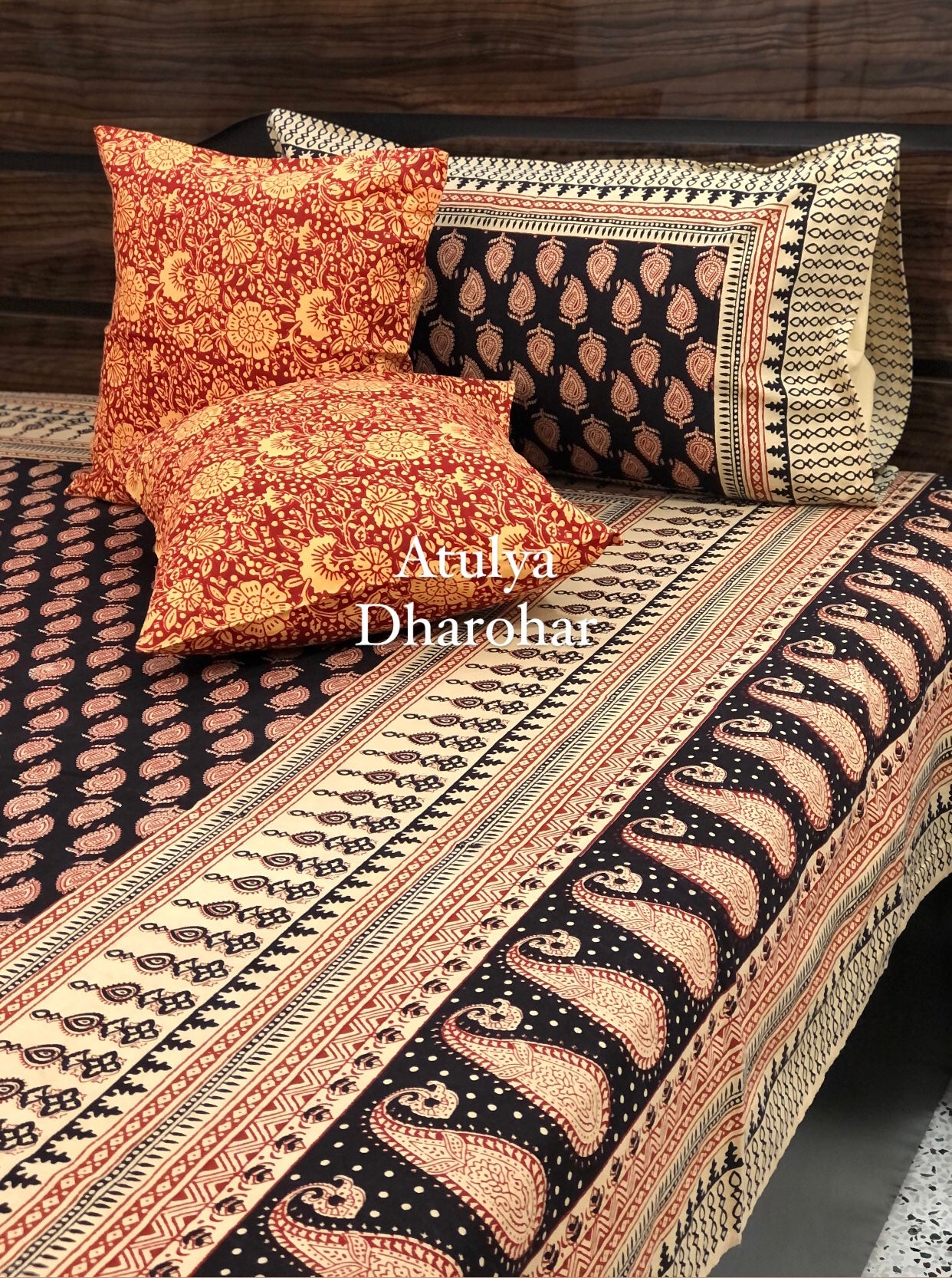 Black and Maroon Kalamkari Super King Cotton Bedsheet