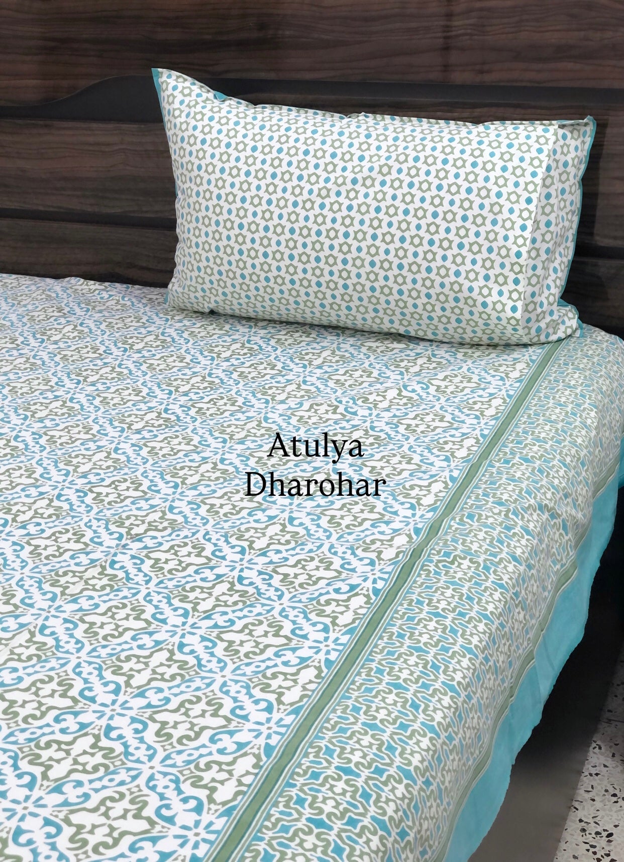 Turquoise and Green Mughal Jaal Cotton King Size Bedsheet