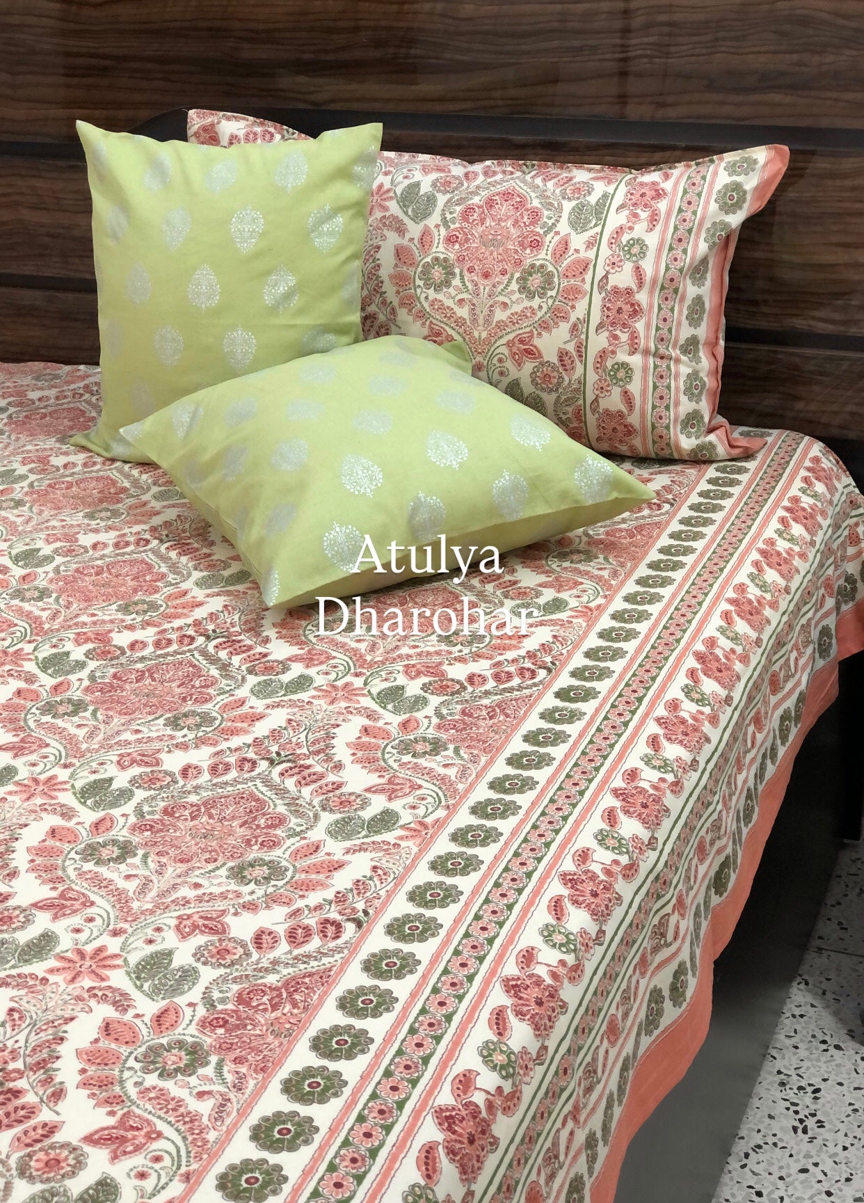 Pink and Green Mughal Jaal Cotton Super King Bedsheet