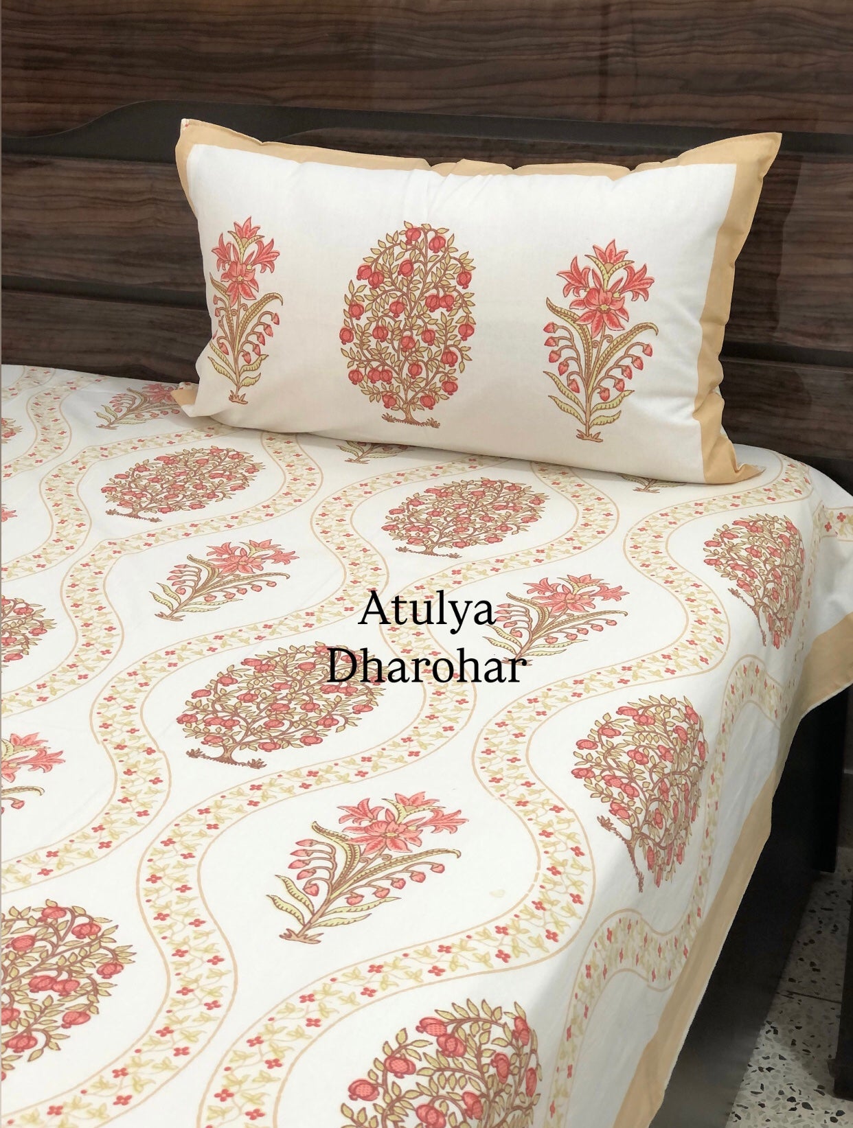 Peach Floral Motifs Cotton Super King Size Bedsheet