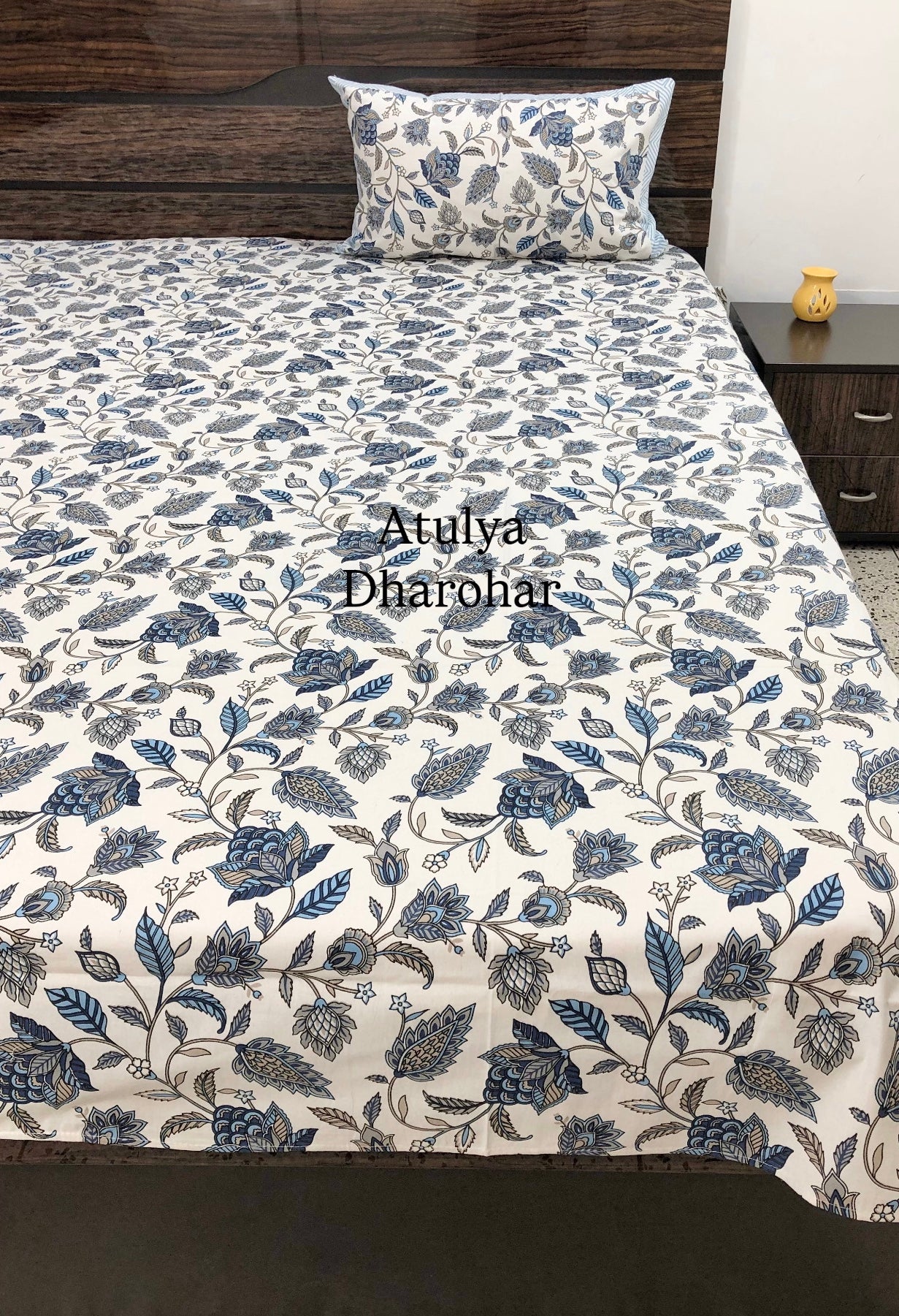 Blue Floral Jaal Cotton King Size Bedsheet