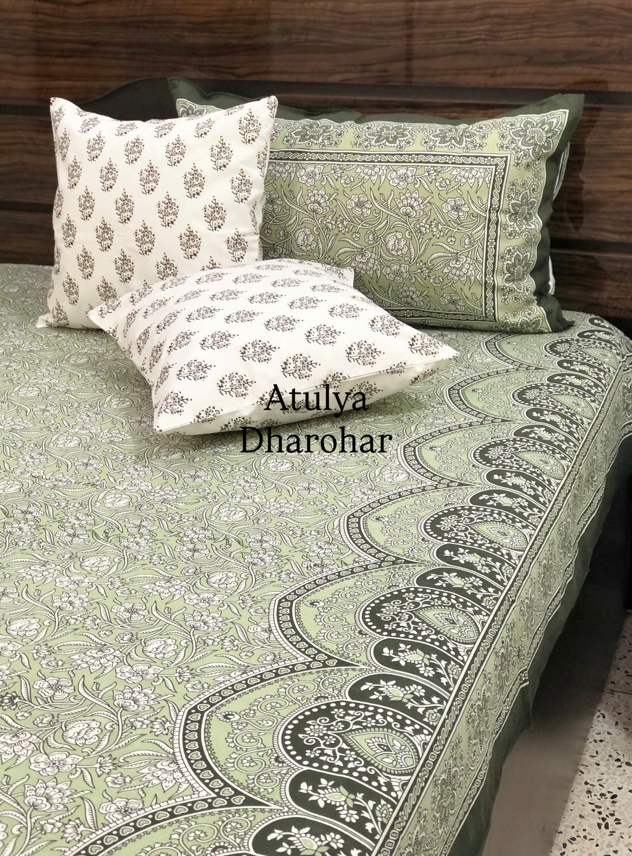 Green Floral Jaal Cotton King Size Bedsheet