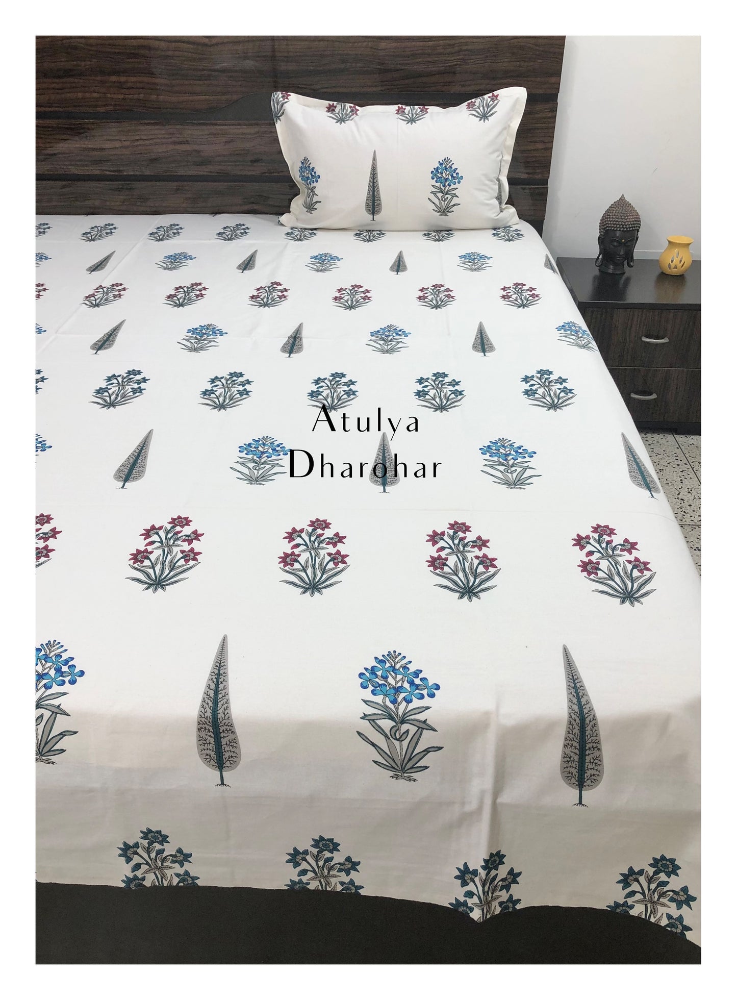 Blue and Red Floral Motifs Super King Bedsheet