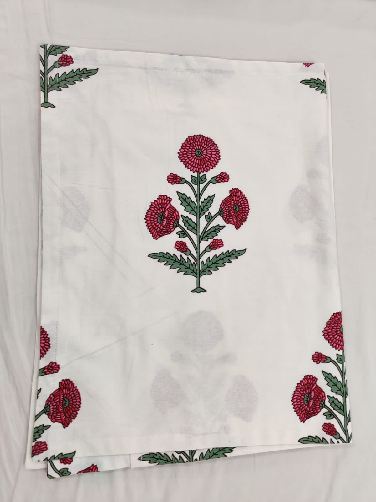 Red Marigold Motifs Super King Bedsheet
