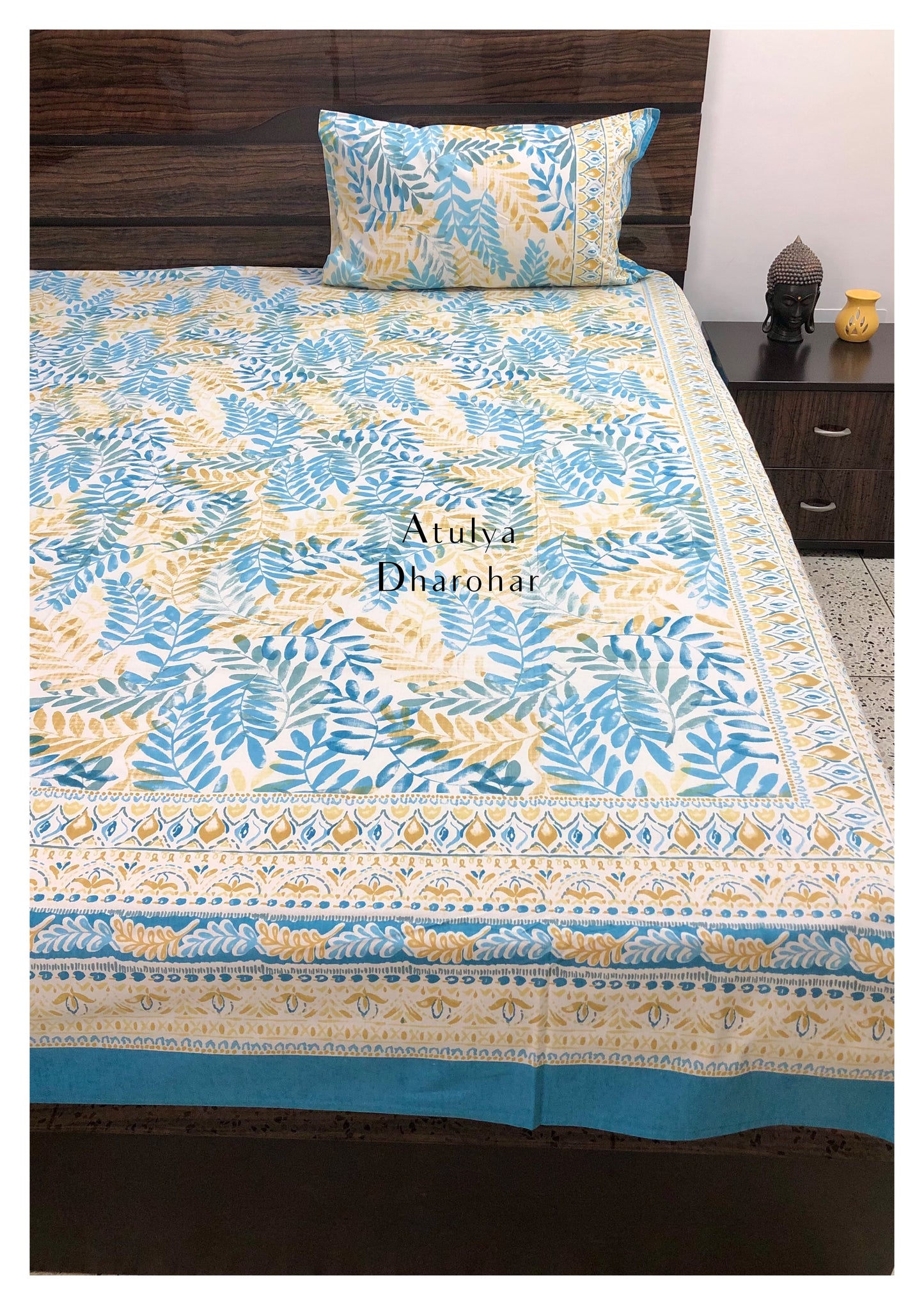 Multicolour Leaf Motifs Bedsheet