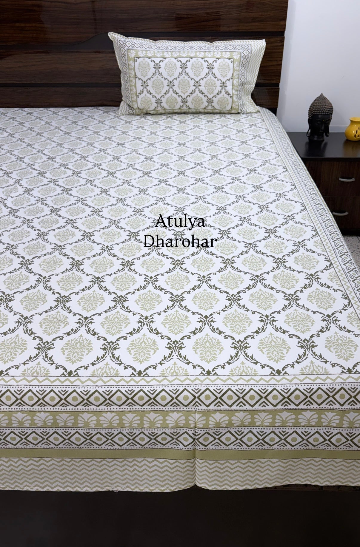 Green Floral Mughal Jaal Cotton Super King Bedsheet