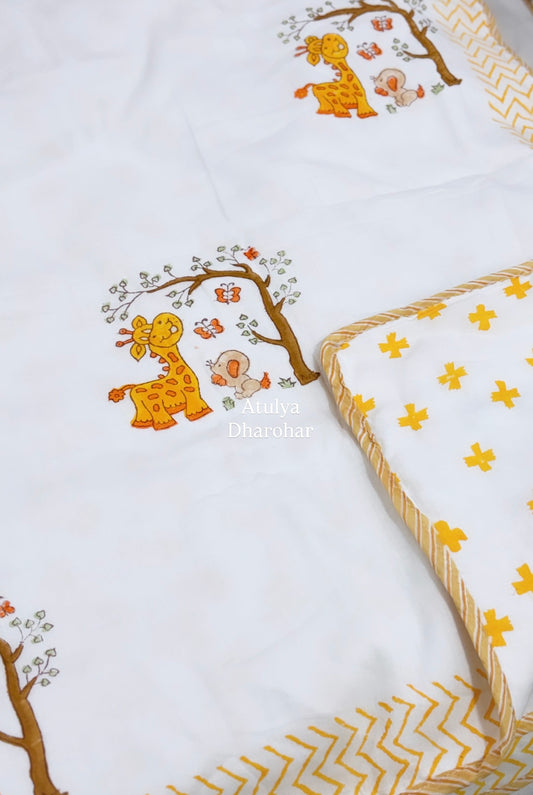 Giraffe Hand Block Printed Mulmul Baby Dohar