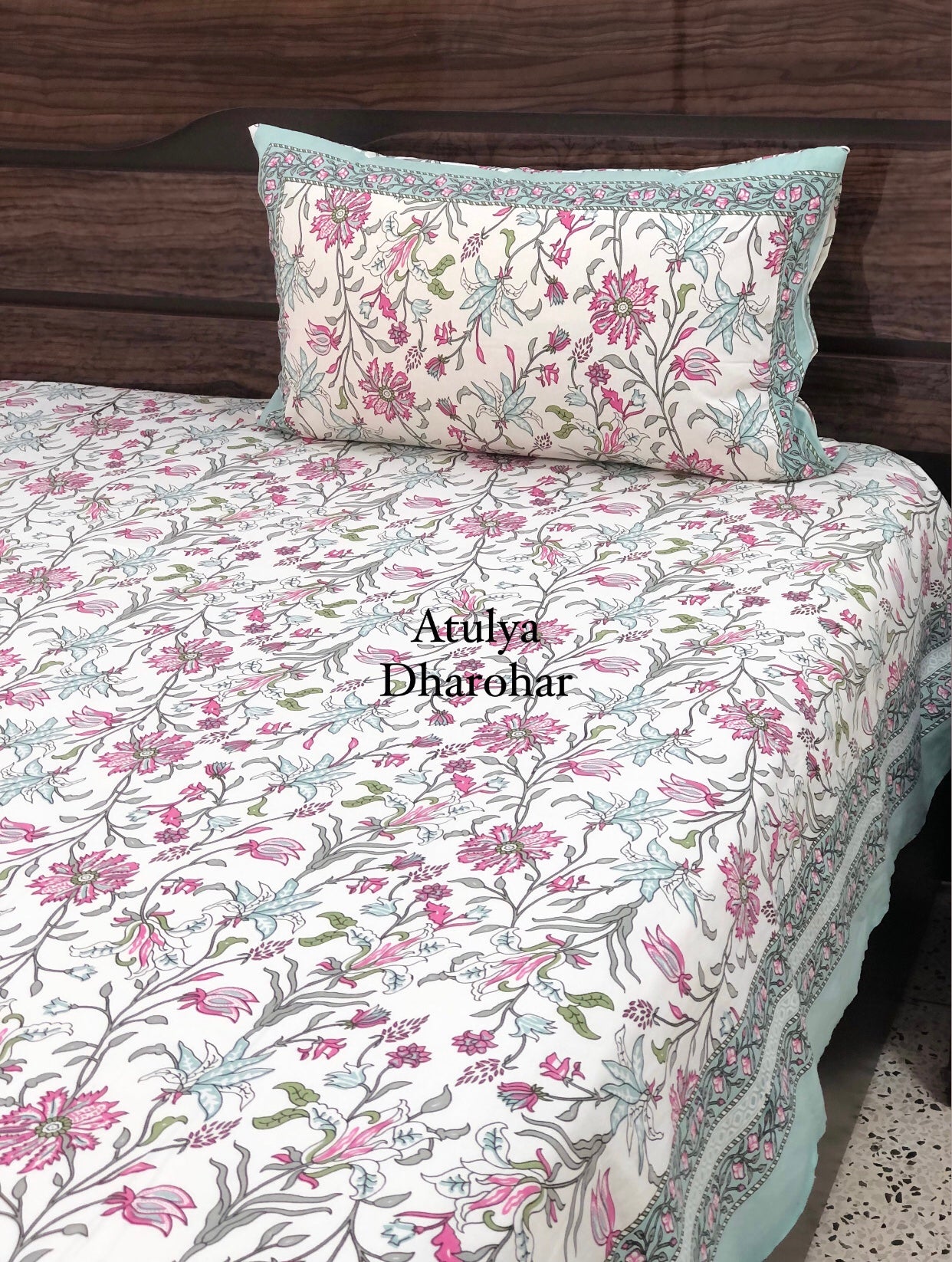 Pink Floral Jaal Super King Bedsheet