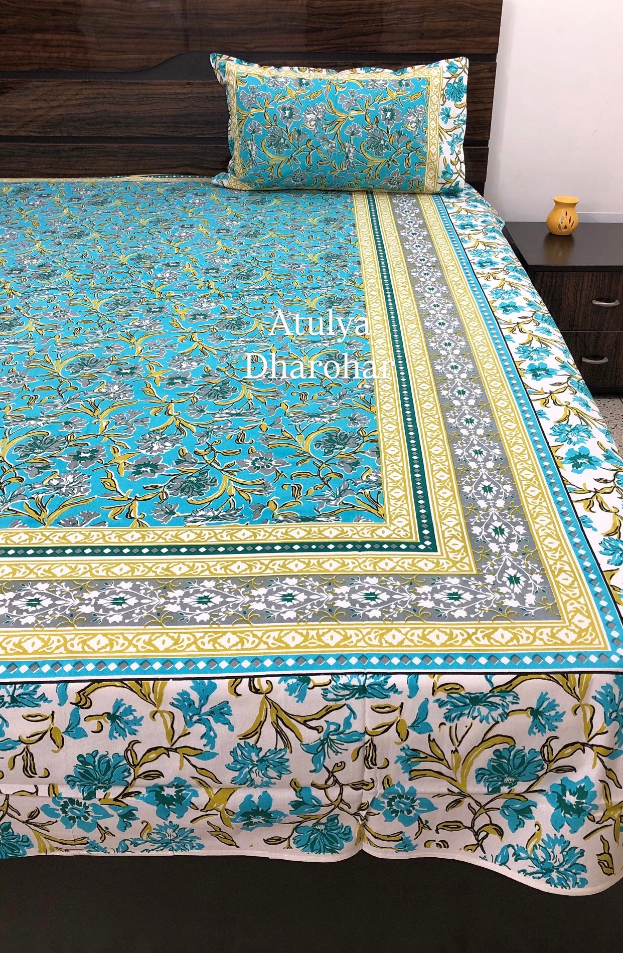 Blue Floral Jaal Cotton King Size Bedsheet
