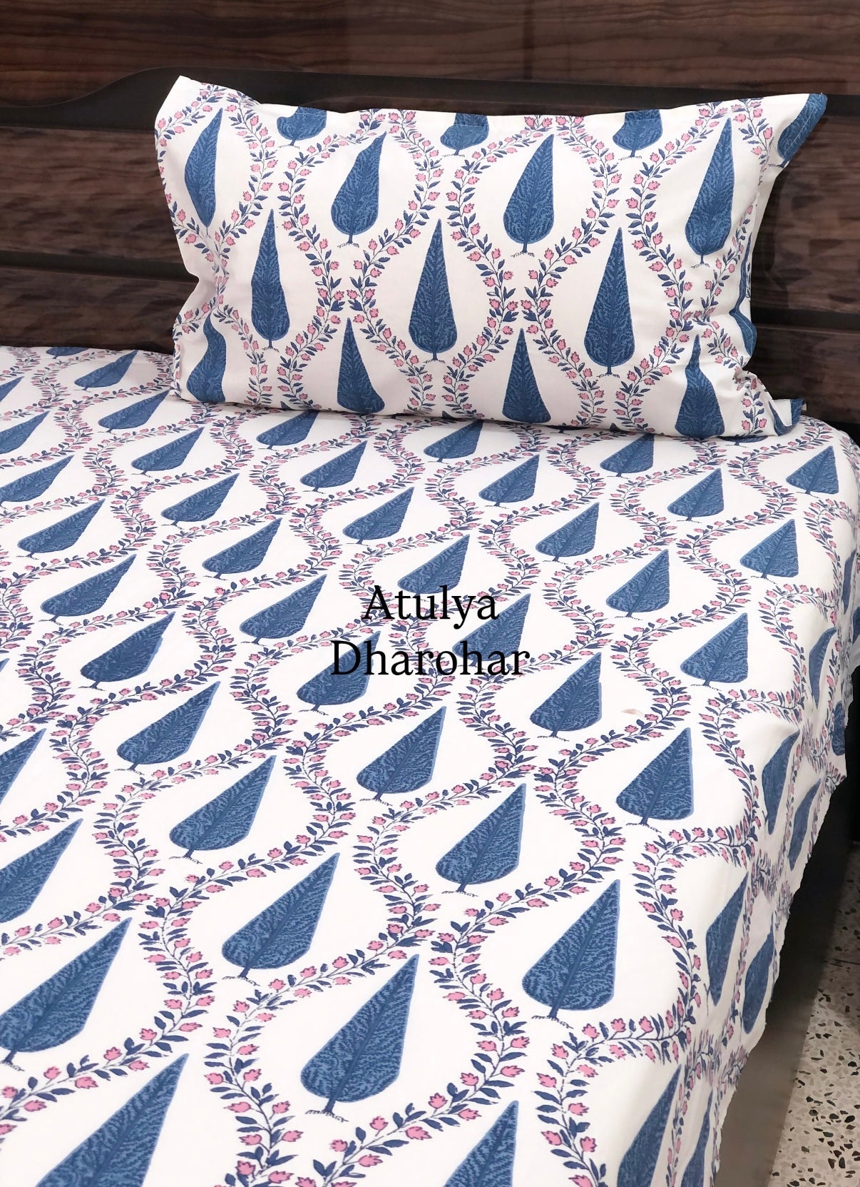 Blue and Pink Mughal Jaal Cotton Super King Bedsheet