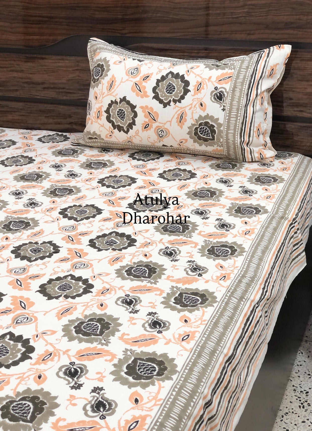 Peach and Grey Floral Jaal Cotton King Size Bedsheet