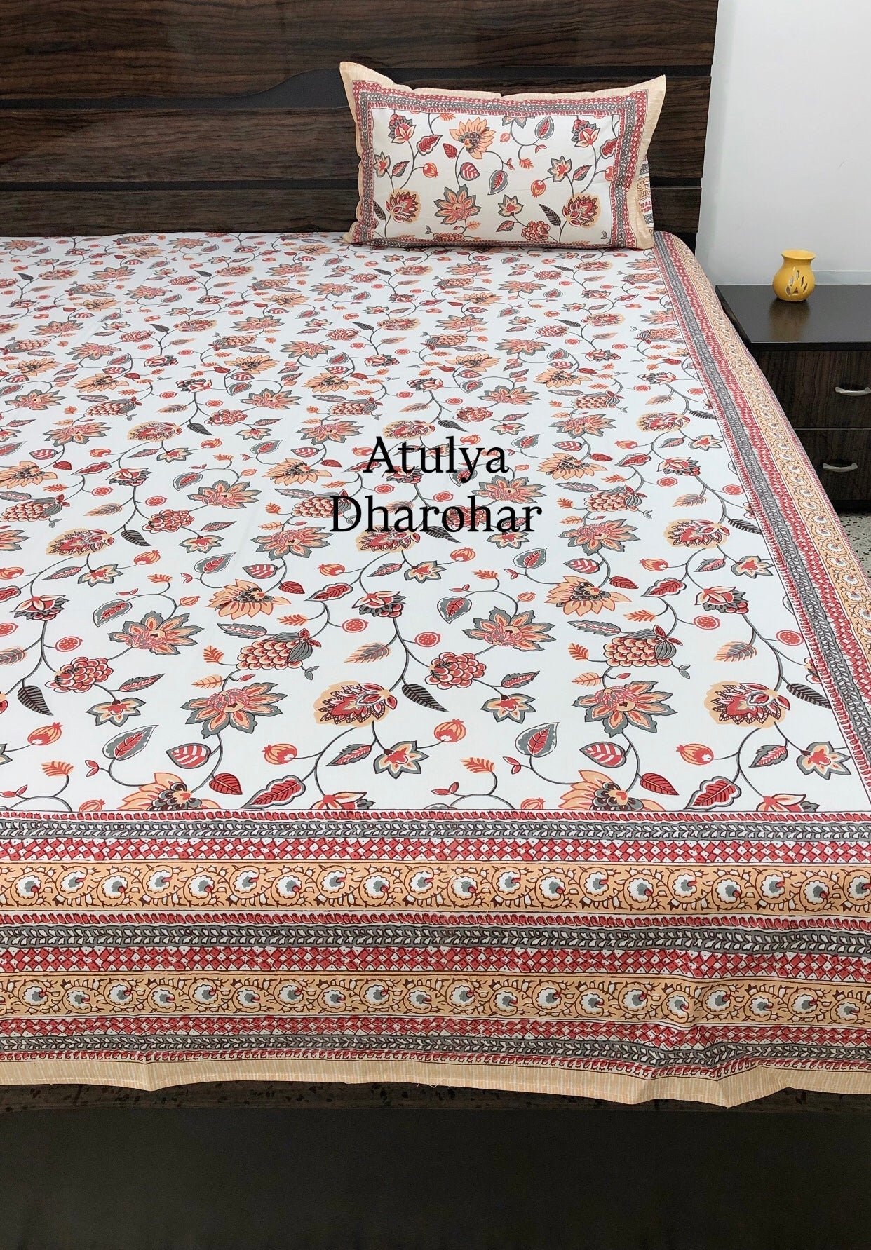 Red Floral Jaal Cotton Super King Bedsheet