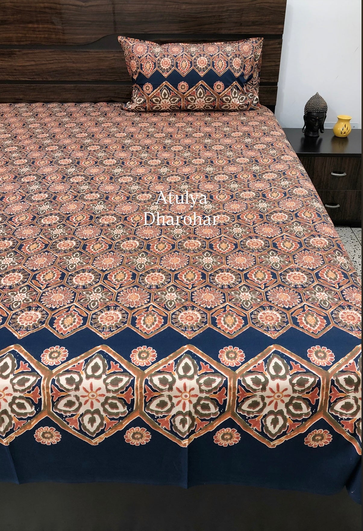 Indigo and Red Floral Mughal Jaal Super King Cotton Bedsheet