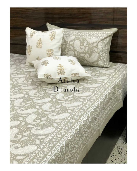 Beige Paisley Motifs Bedsheet