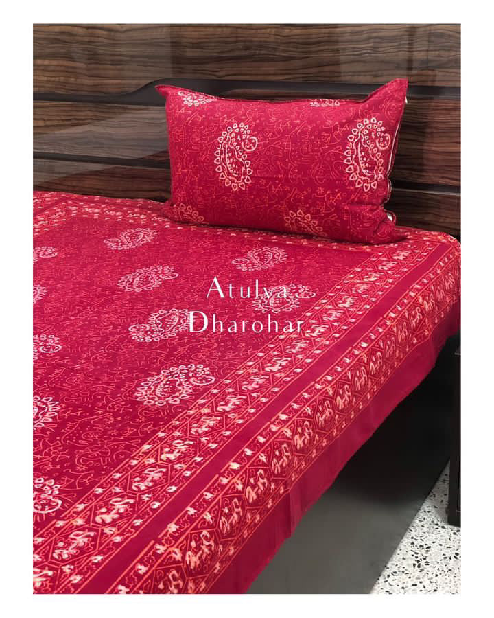 Red Paisley Motifs Single Hand Block Bedsheet