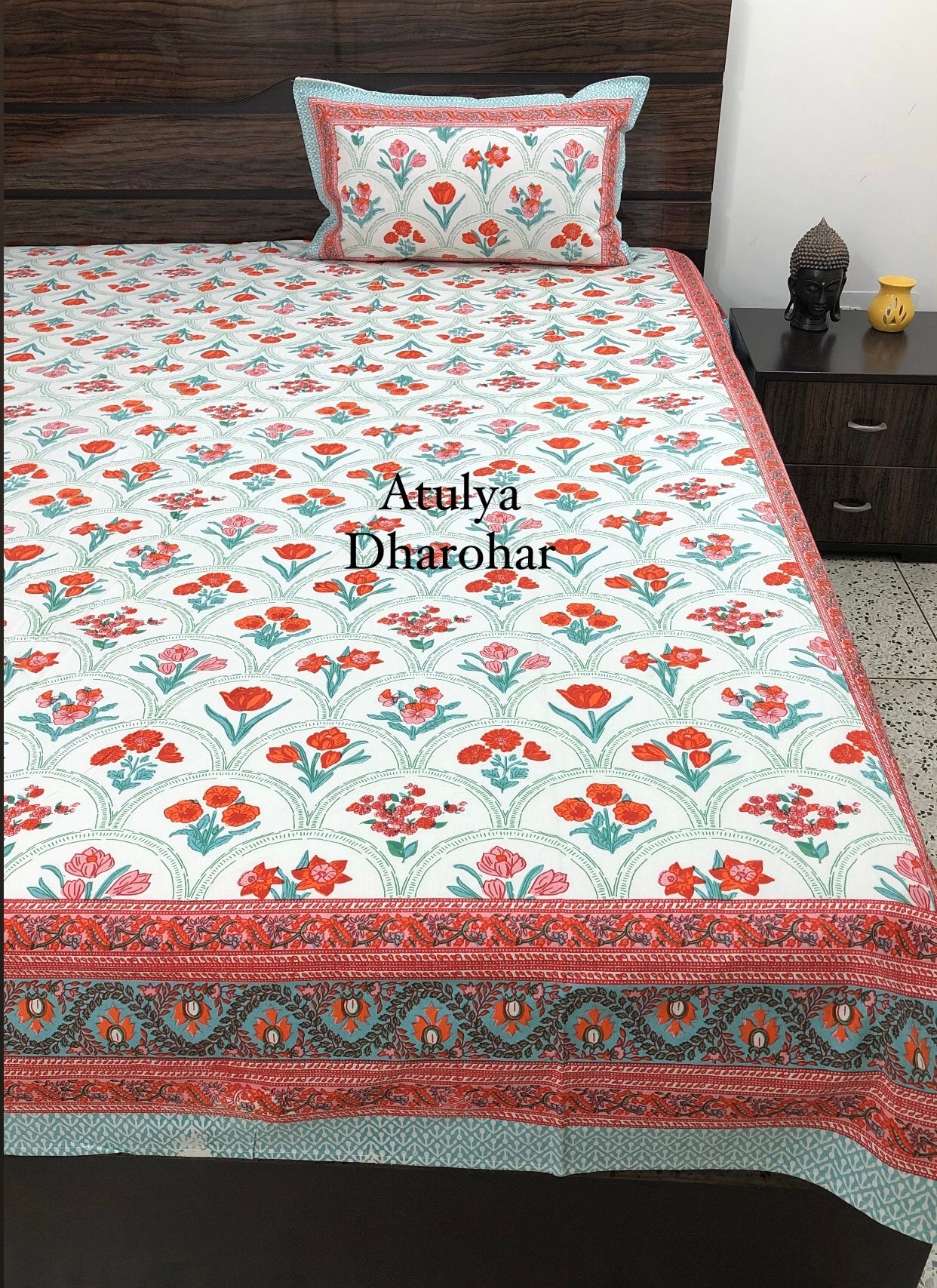 Orange & Pink Tulip Floral Motifs Cotton Bedsheet