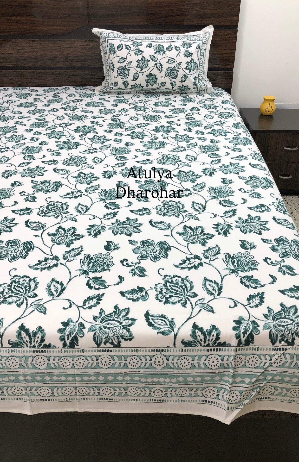 Turquoise Floral Jaal Super King Bedsheet