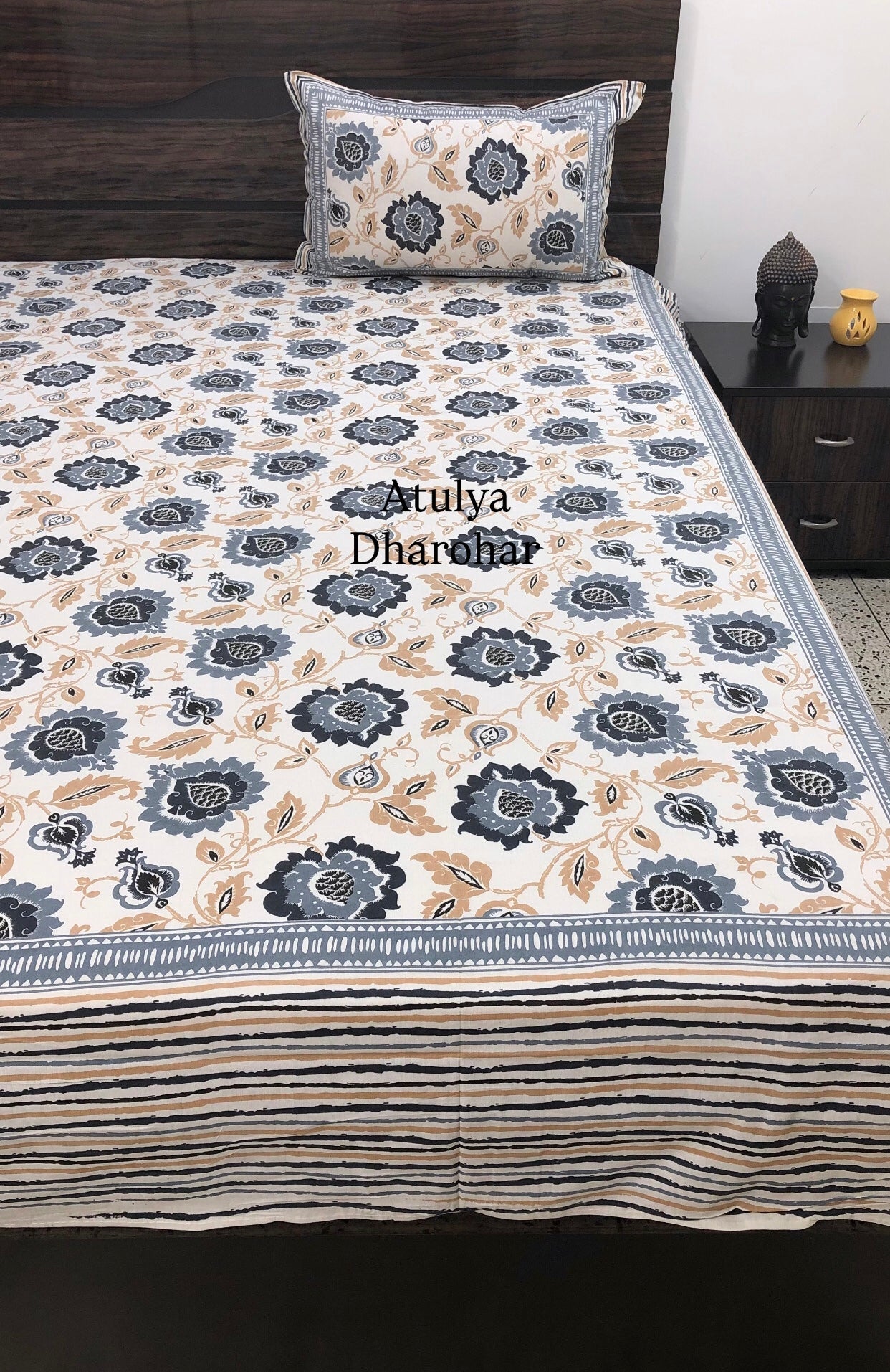 Blue Floral Jaal Cotton King Size Bedsheet