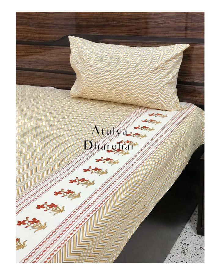 Mustard Zigzag with Floral Motifs Bedsheet