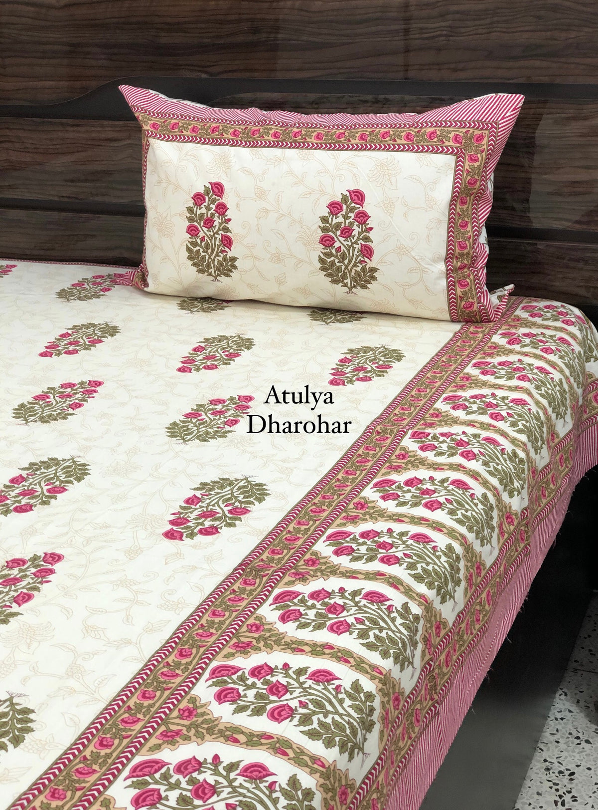 Pink Floral Motifs Bedsheet
