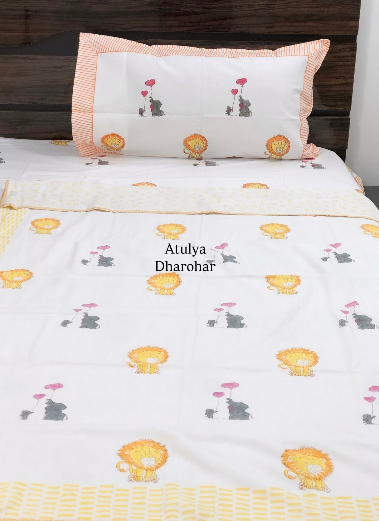 Lion and Elephant Hand Block Mulmul Baby Dohar