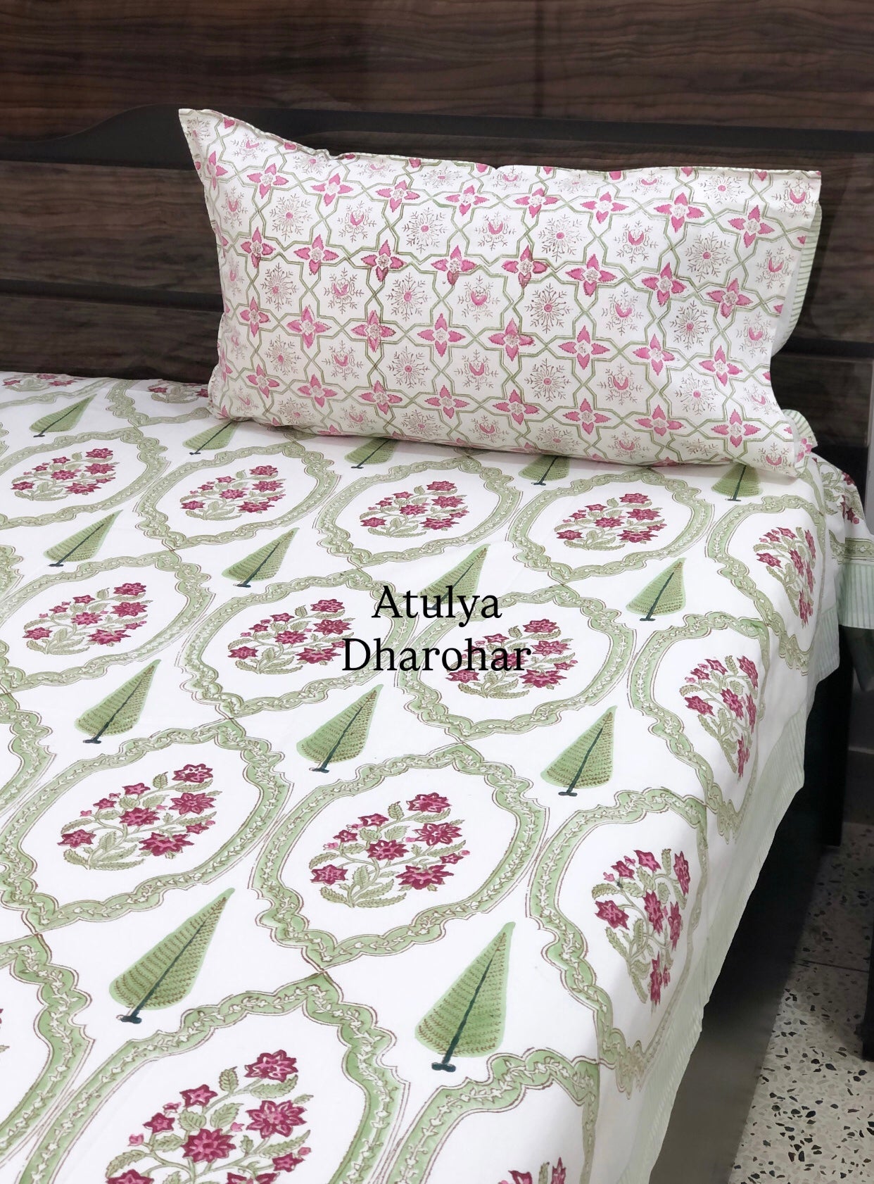 Green and Pink Mughal Jaal Hand Block Super King Bedsheet