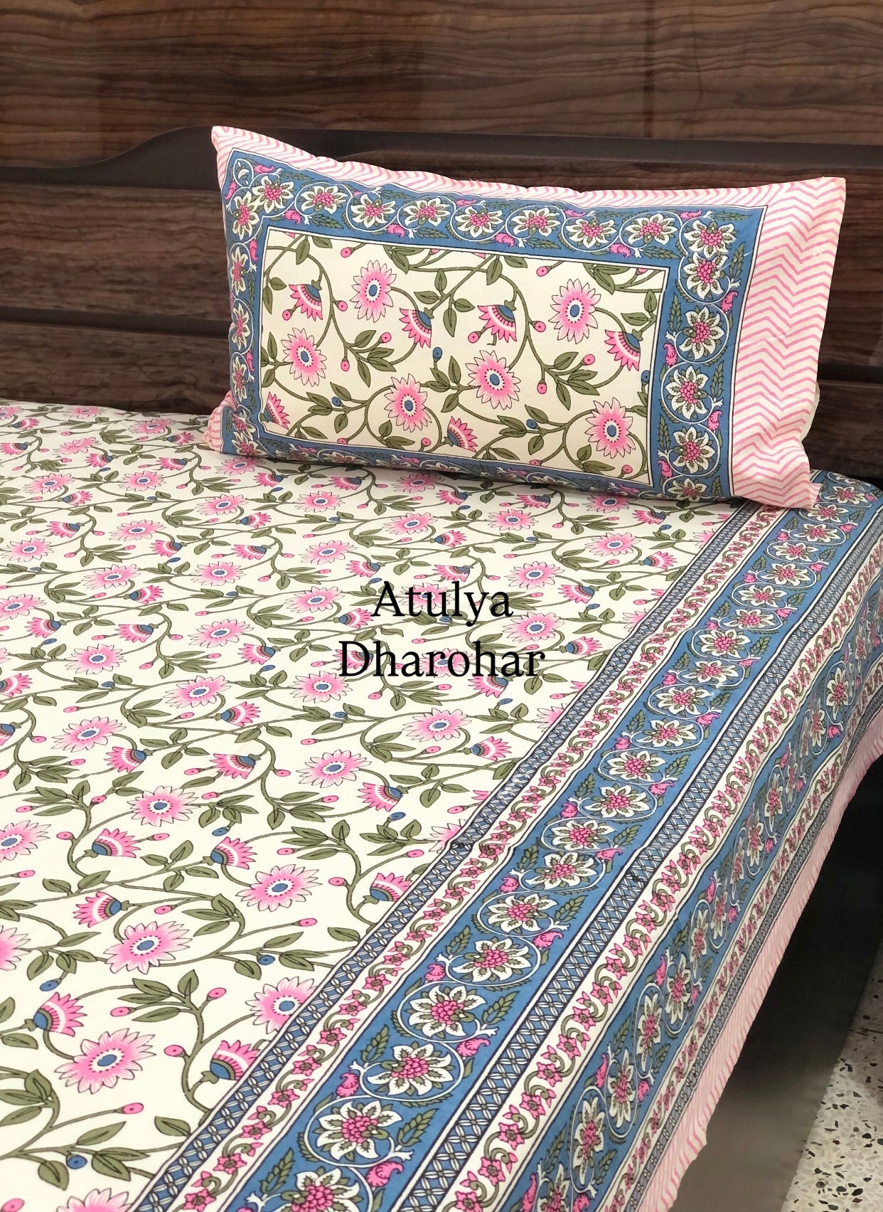 Pink Floral Jaal Cotton King Size Bedsheet