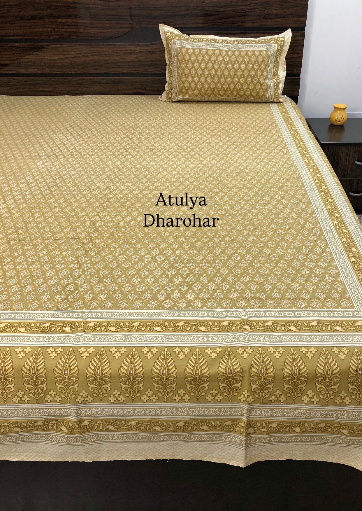 Mustard Green Butti Cotton Super King Bedsheet