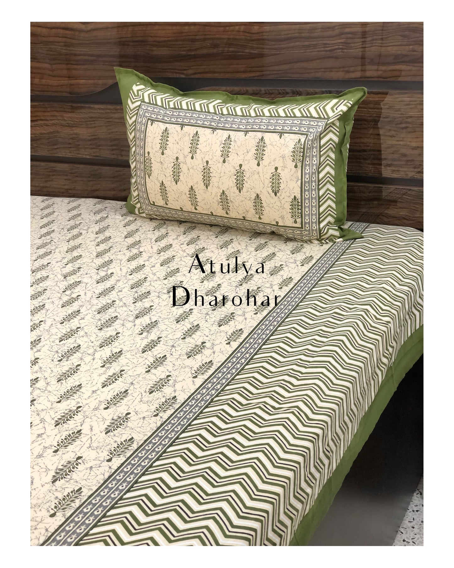 Green Mughal Butta Bedsheet