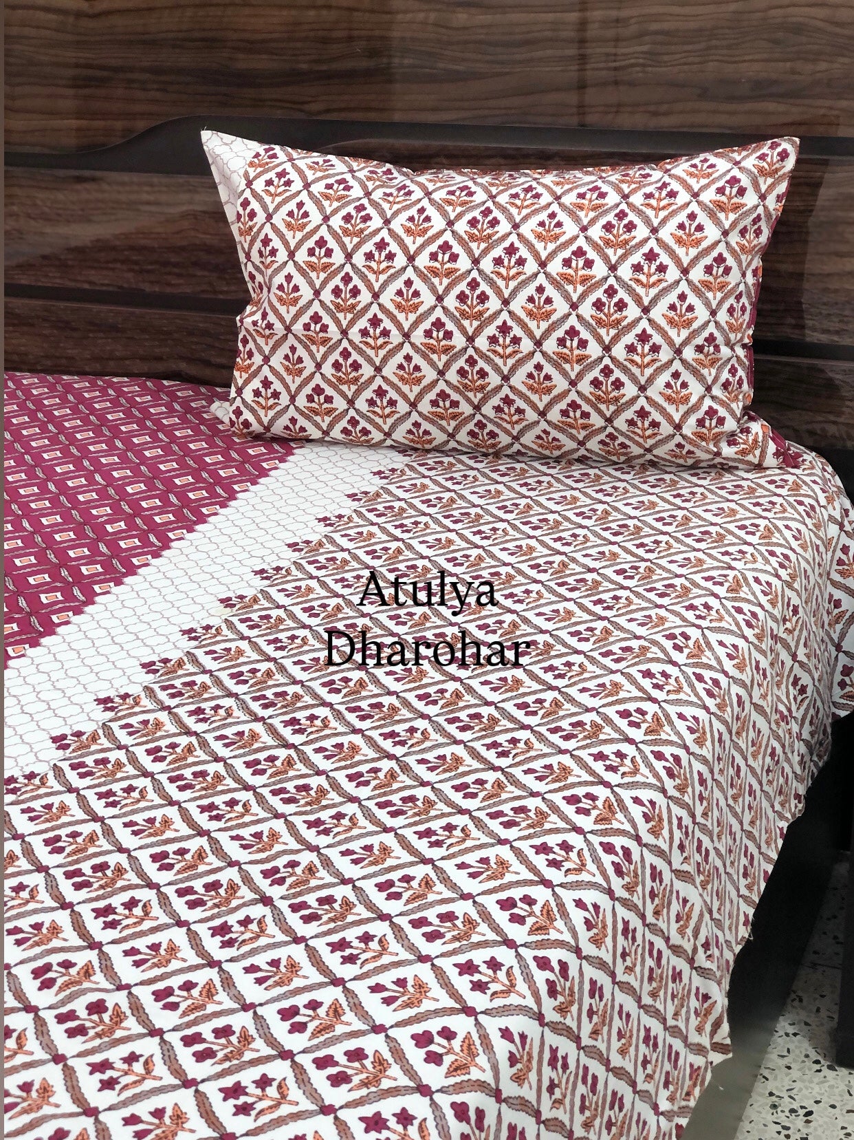 Pinkish Red Mughal Jaal Cotton Super King Bedsheet