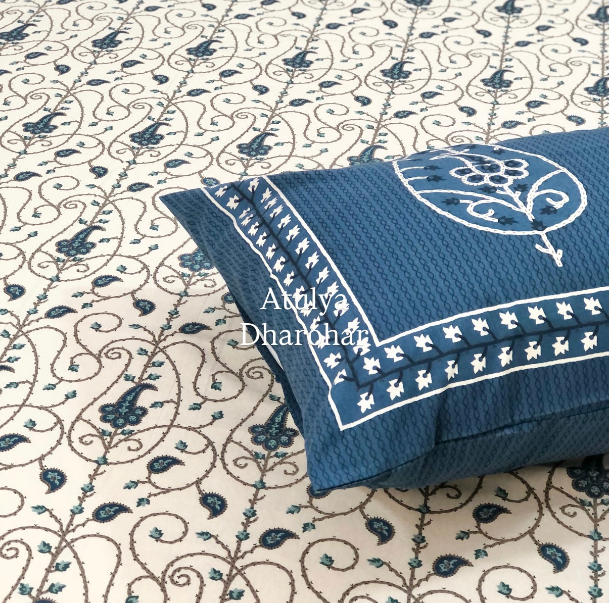 Blue Paisley Jaal Cotton King Size Bedsheet