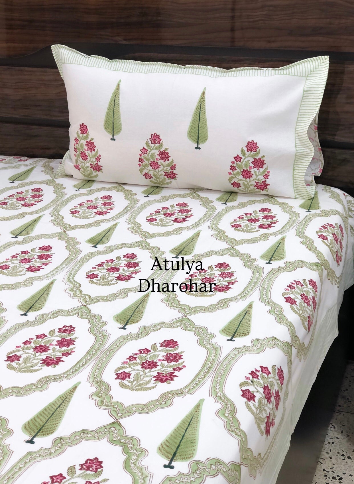 Green and Pink Mughal Jaal Hand Block Super King Bedsheet