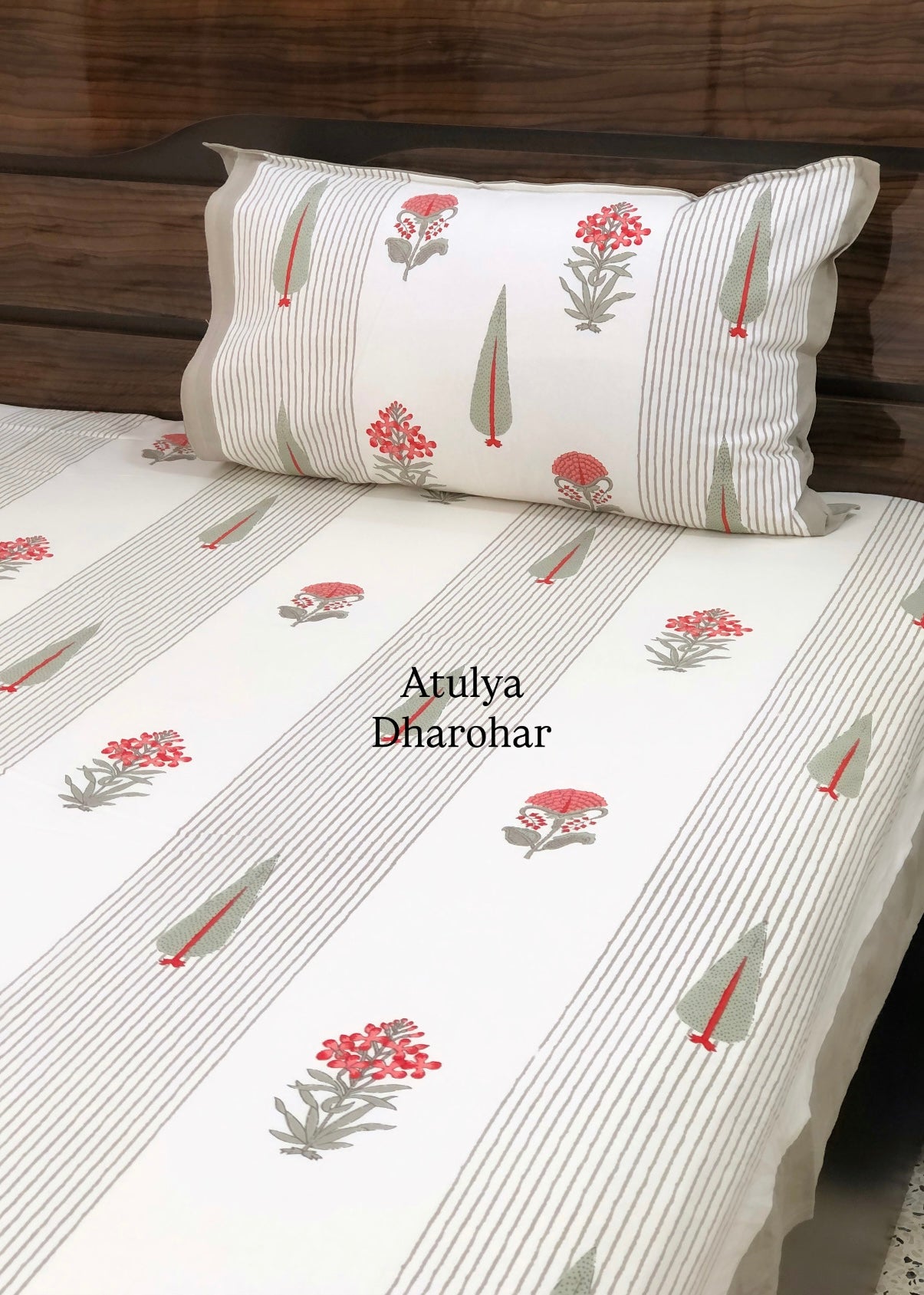 Red Floral Motifs Super King Cotton Bedsheet