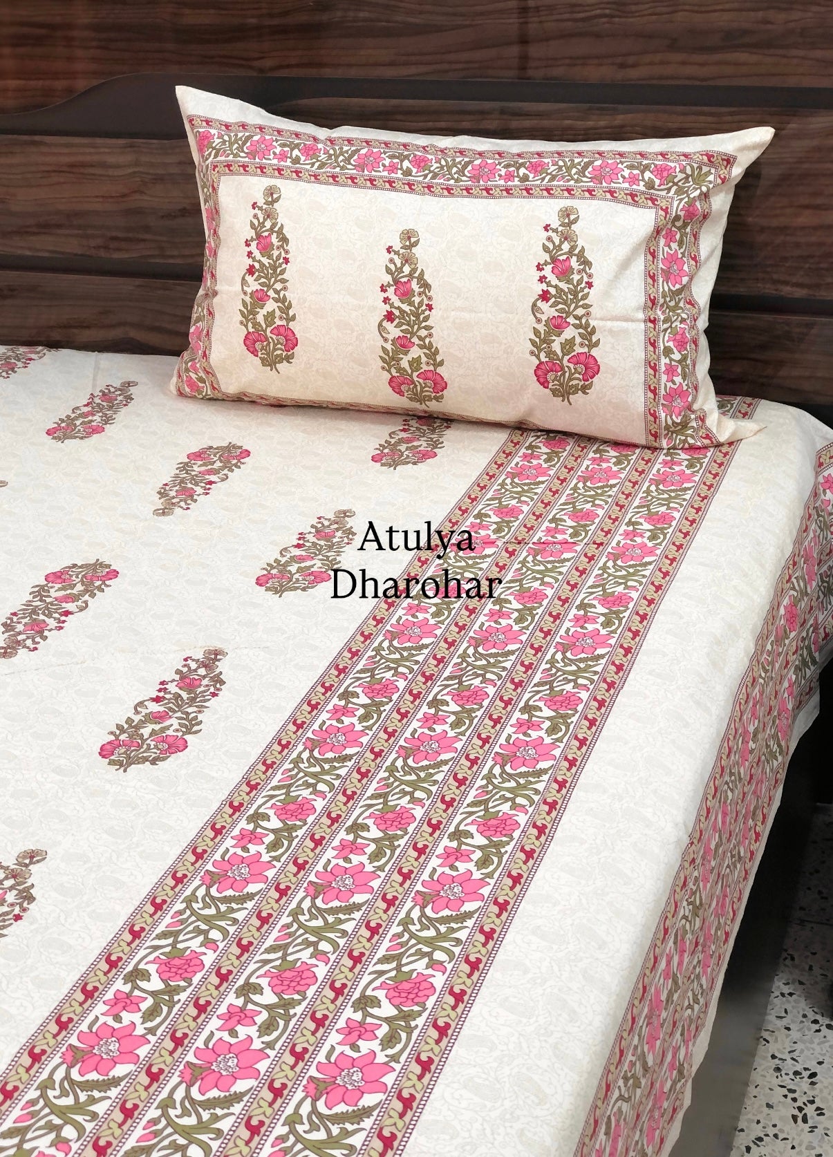Beige and Pink Floral Motifs Super King Cotton Bedsheet