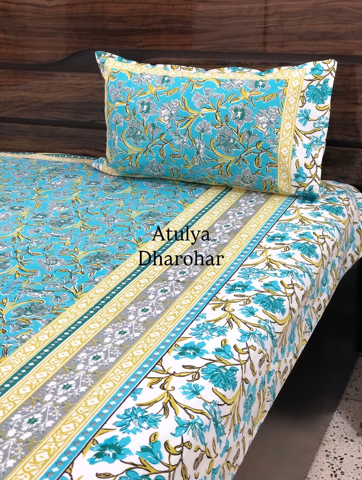 Blue Floral Jaal Cotton King Size Bedsheet